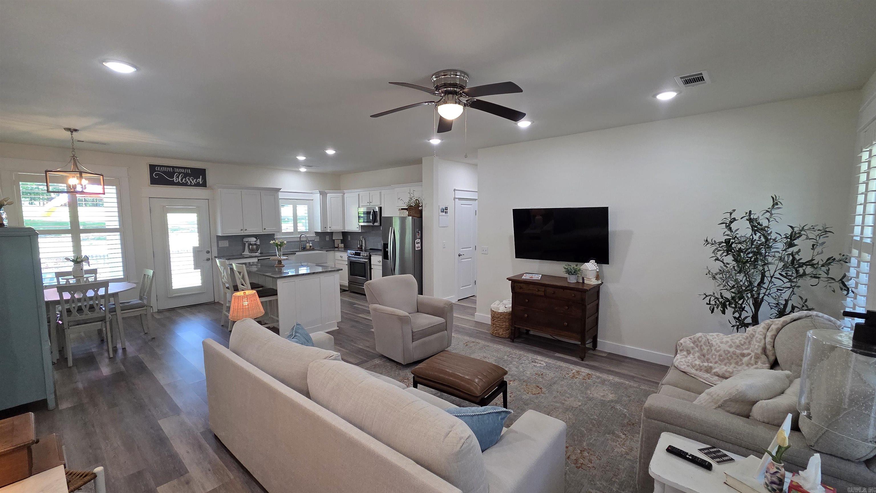 224 Snead  Fairfield Bay, AR