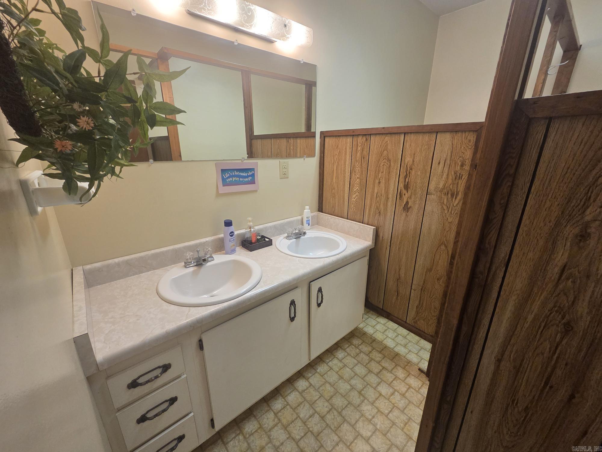 2600 Chapel  Searcy, AR