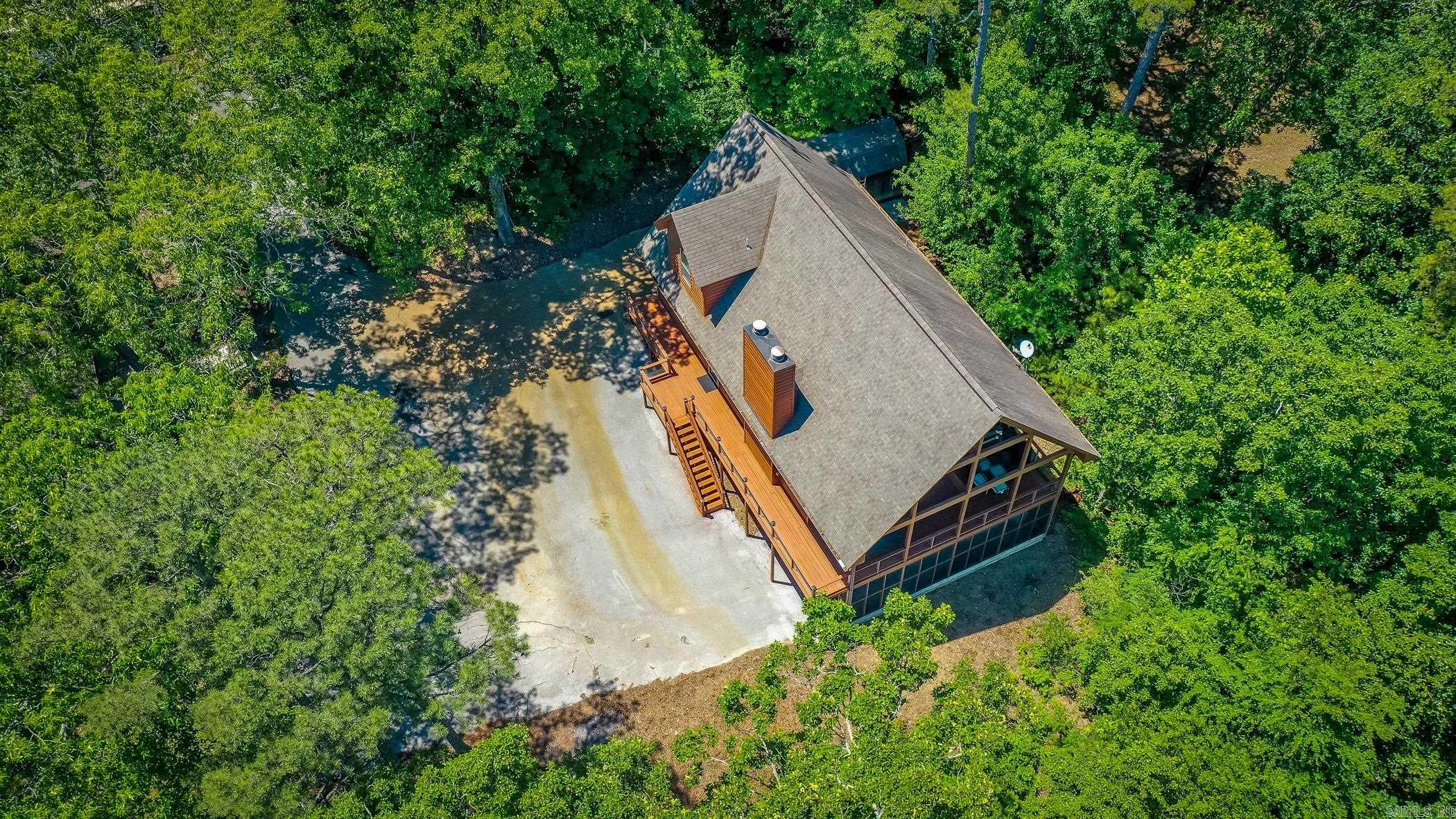 389 Tortoise Bay Rd.  Higden, AR