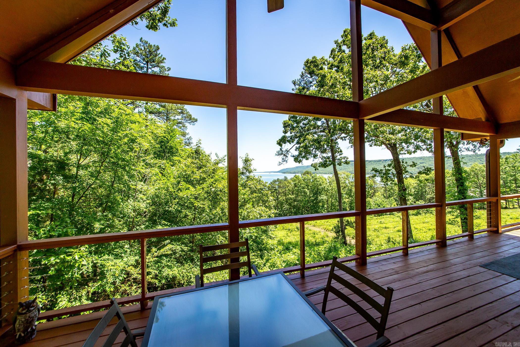 389 Tortoise Bay Rd.  Higden, AR