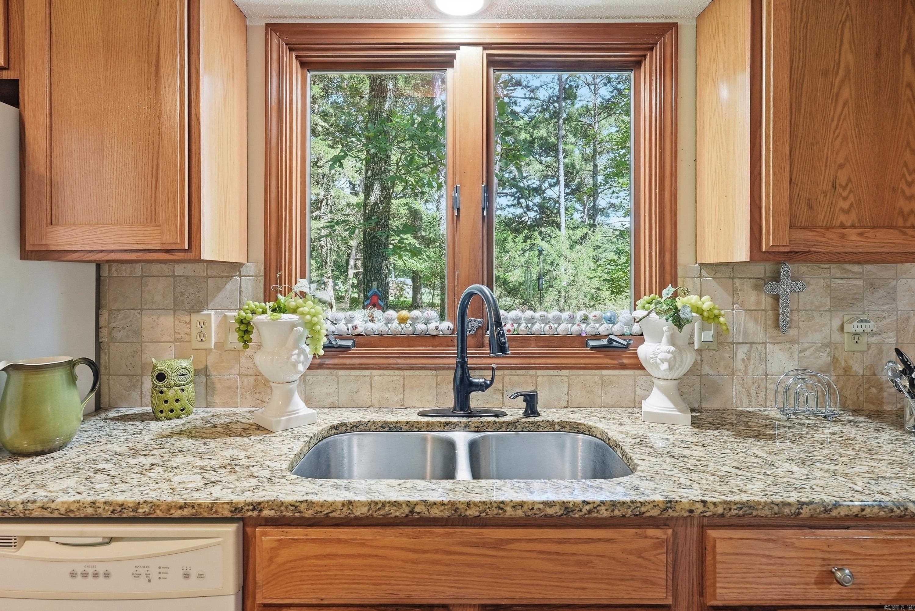 106 Dahlia  Fairfield Bay, AR