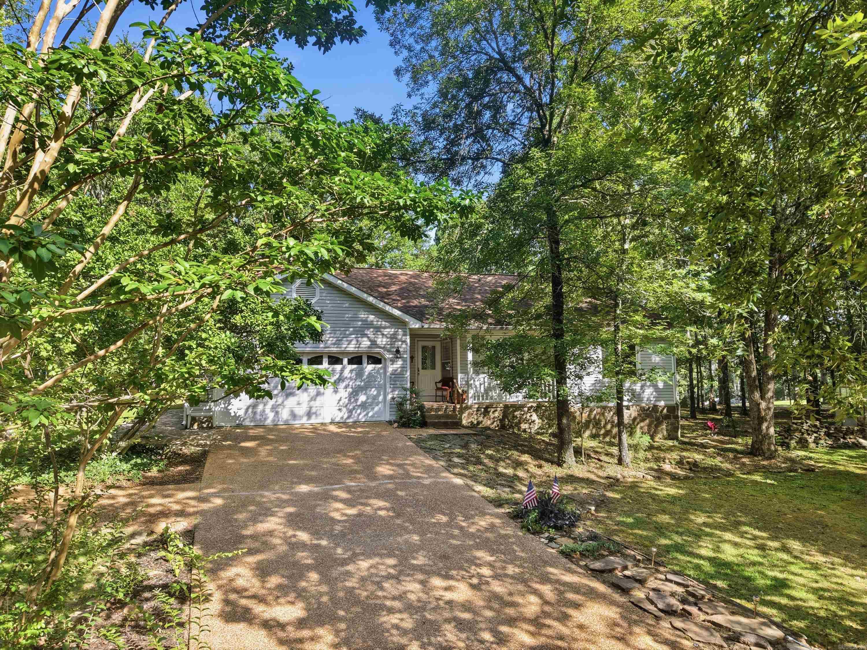 106 Dahlia  Fairfield Bay, AR