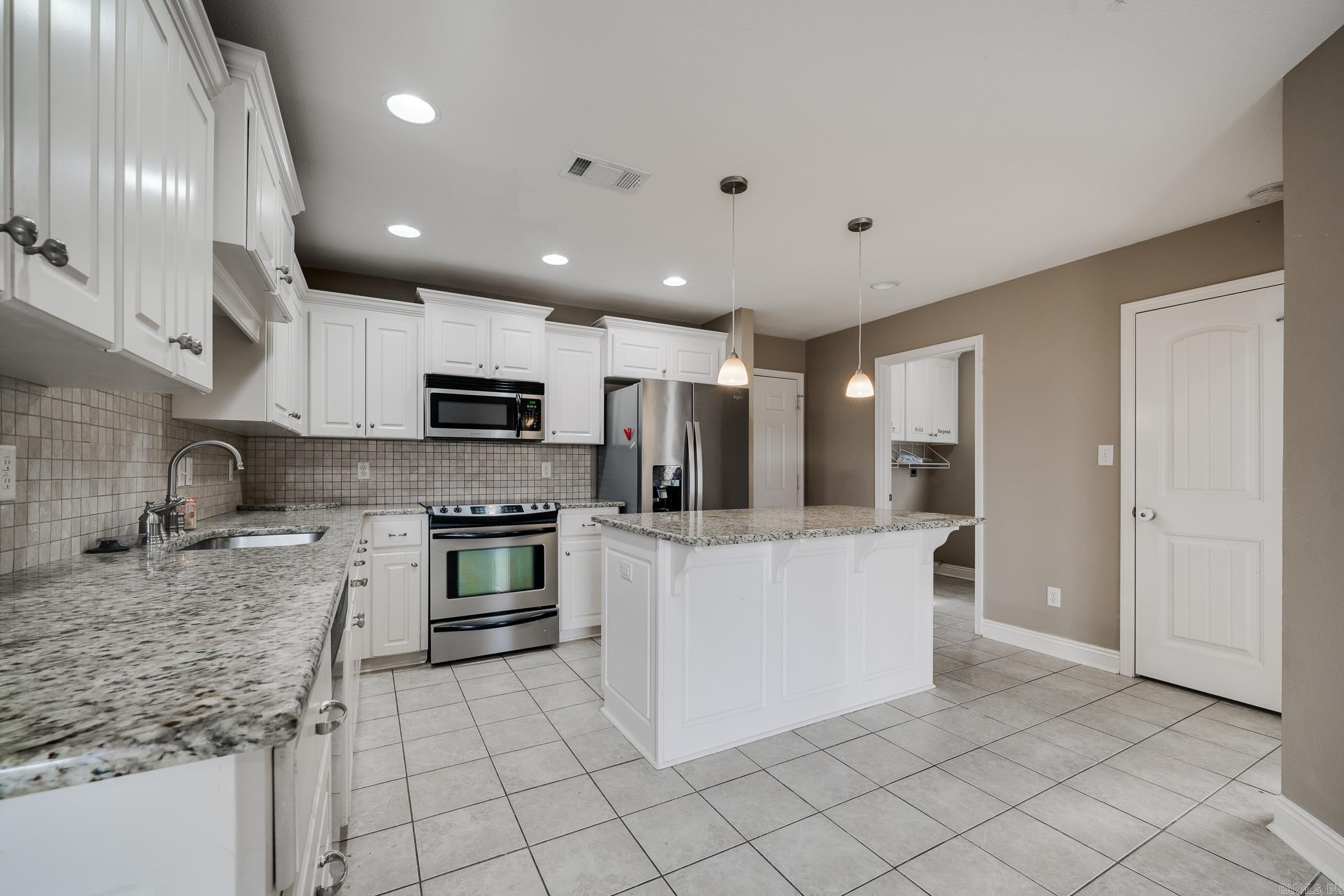 5609 Aviator  Jacksonville, AR