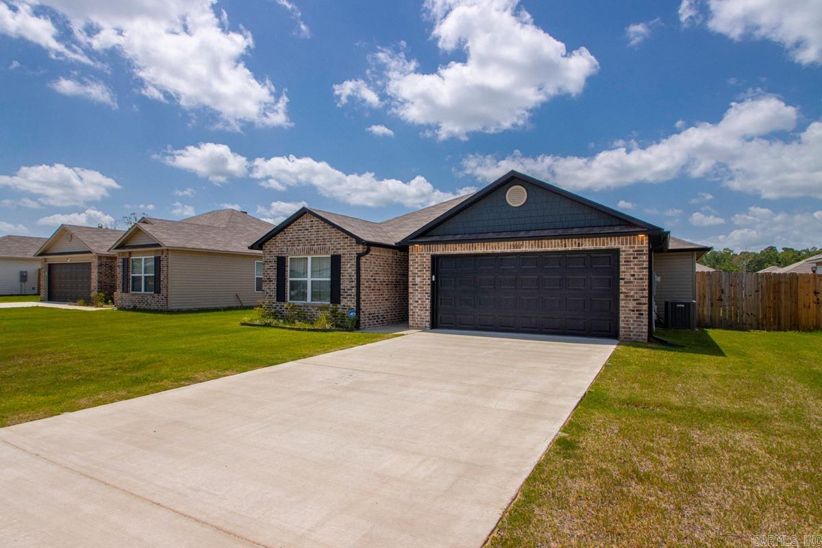 13081 River Creek Lane  Hensley, AR