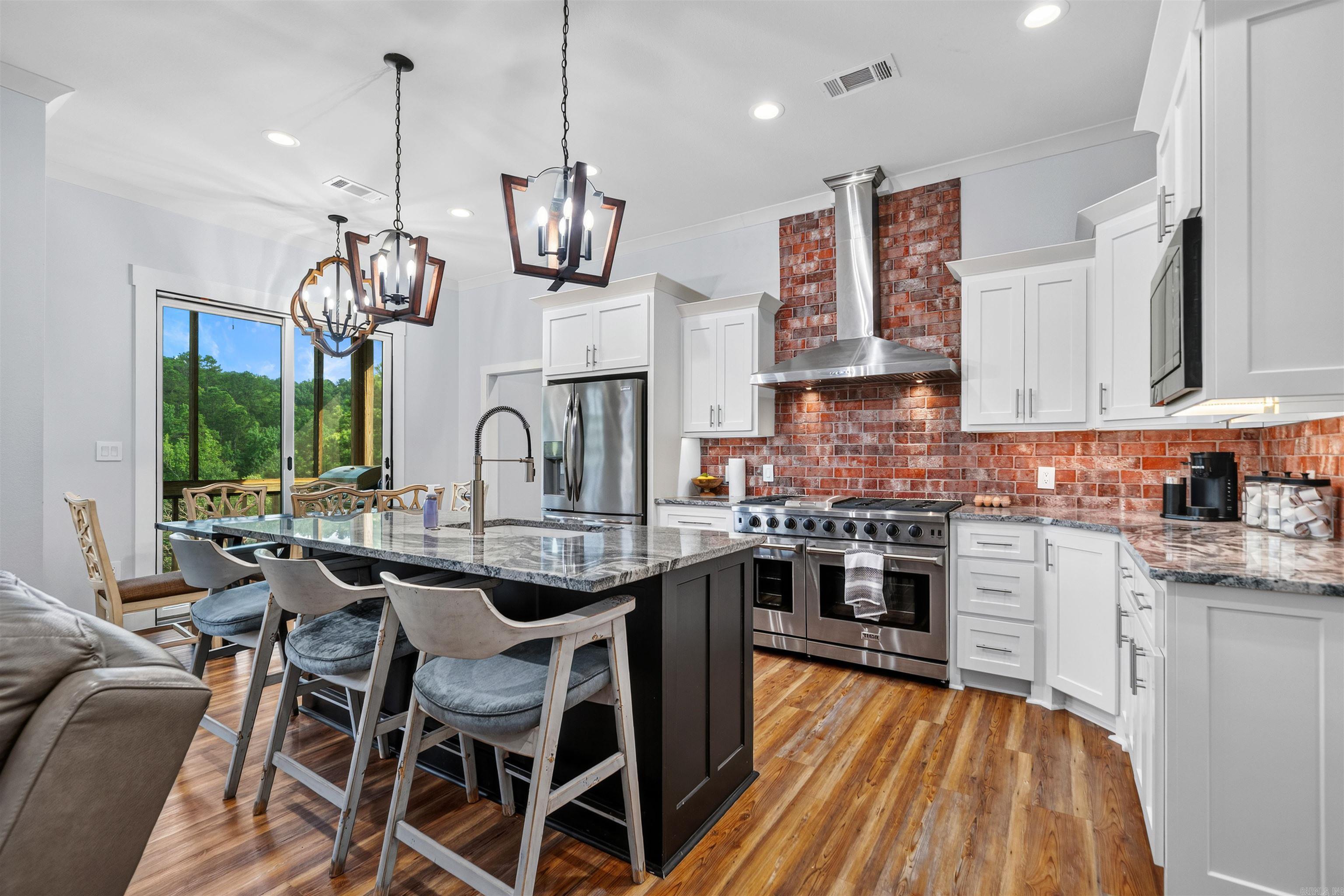 126 Morningside Dr  Hot Springs, AR
