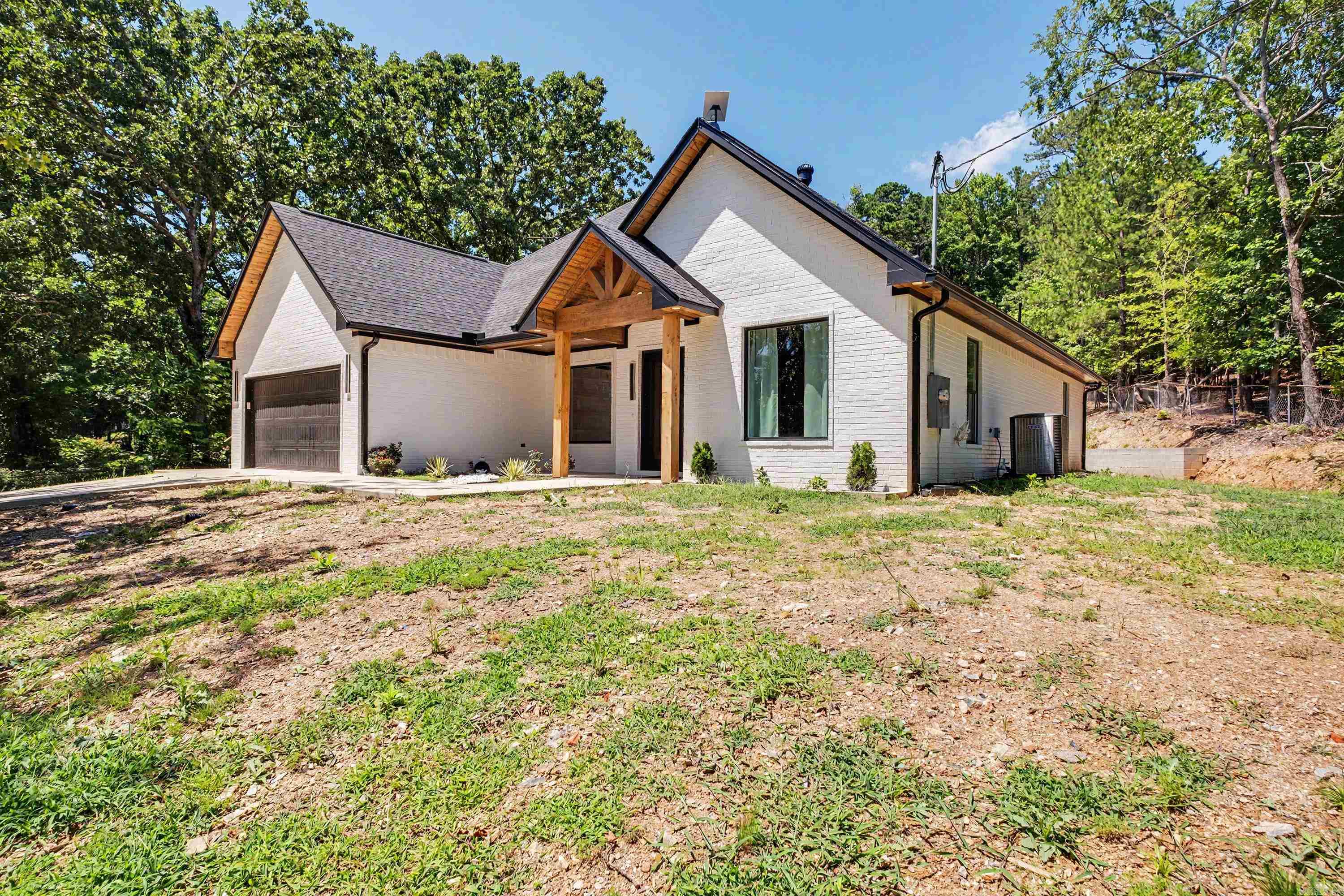3011 Beauchamp road  Little Rock, AR