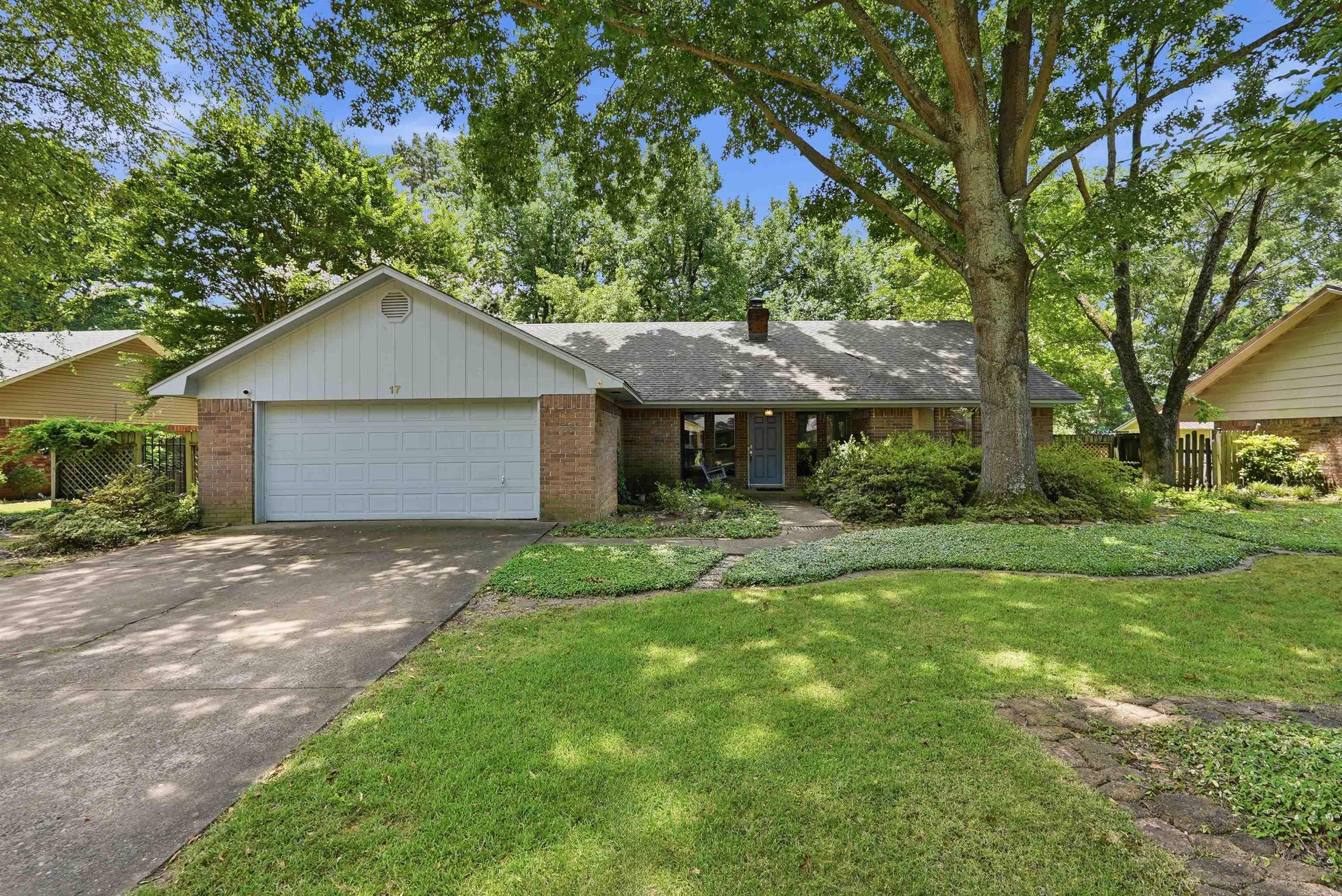 17 Sandstone  Conway, AR