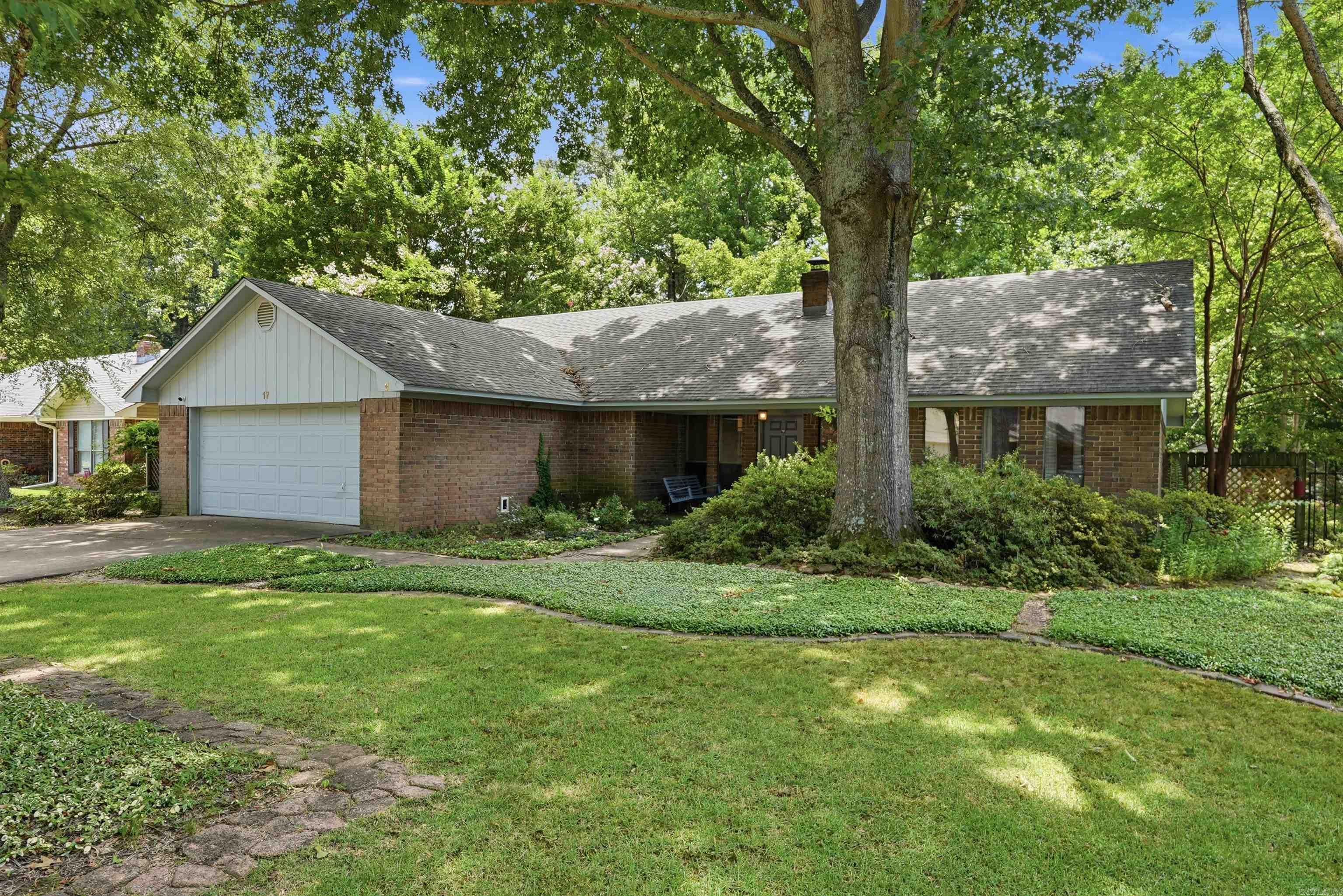 17 Sandstone  Conway, AR