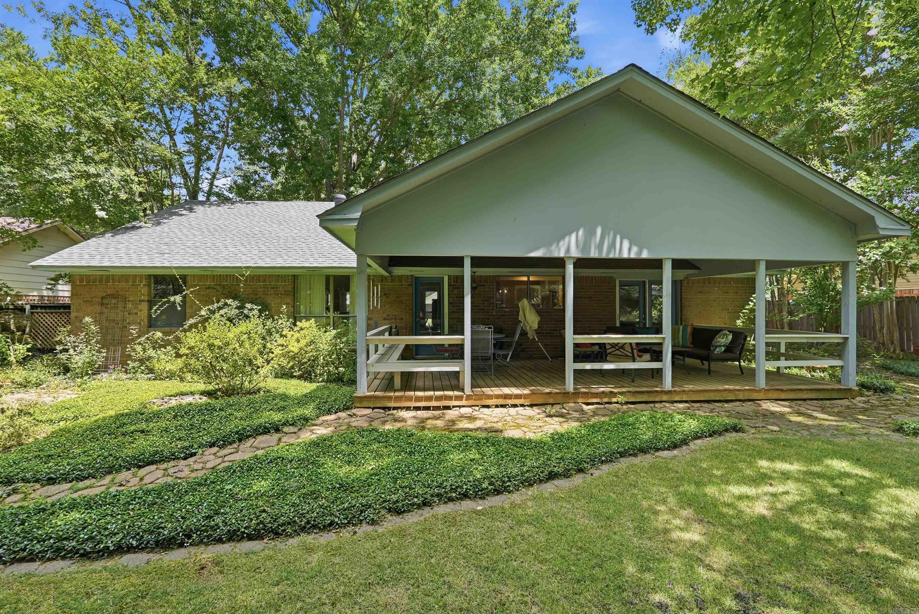 17 Sandstone  Conway, AR