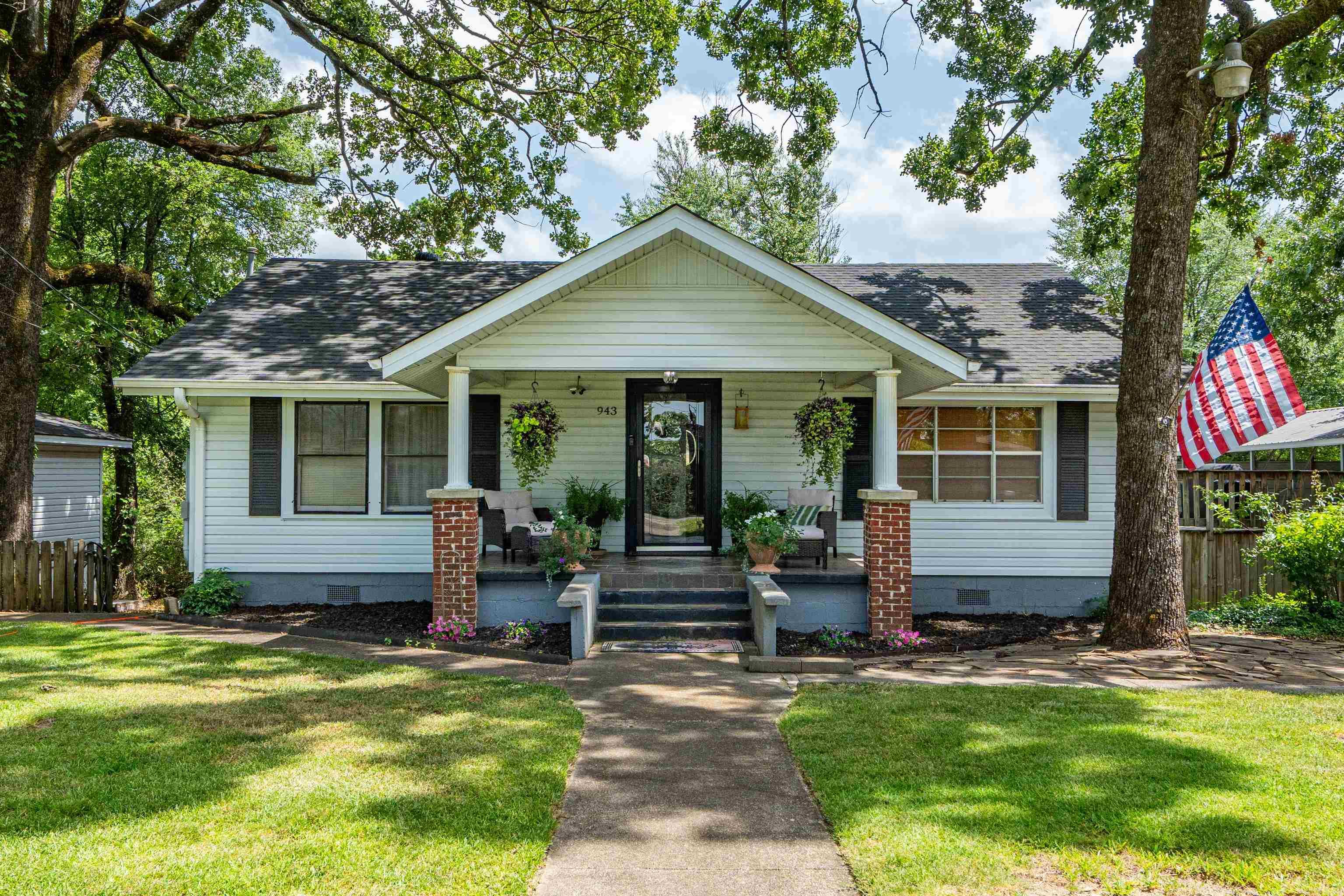 943 Twin Points  Hot Springs, AR