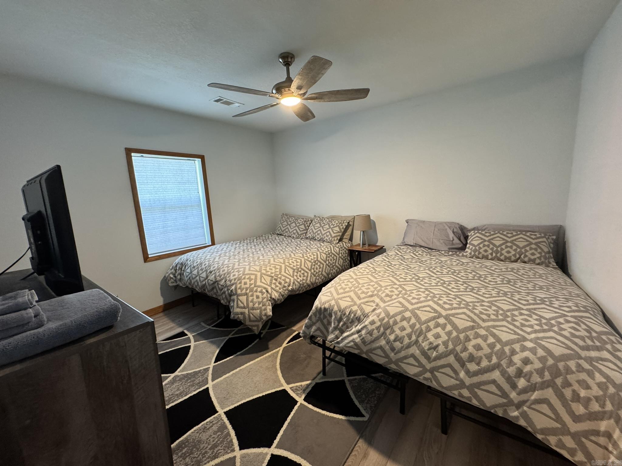 132 CR 101  Norfork, AR