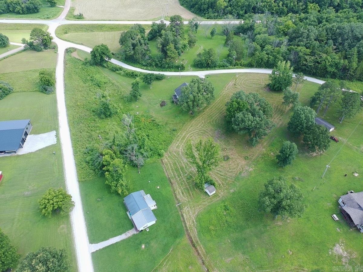 132 CR 101  Norfork, AR