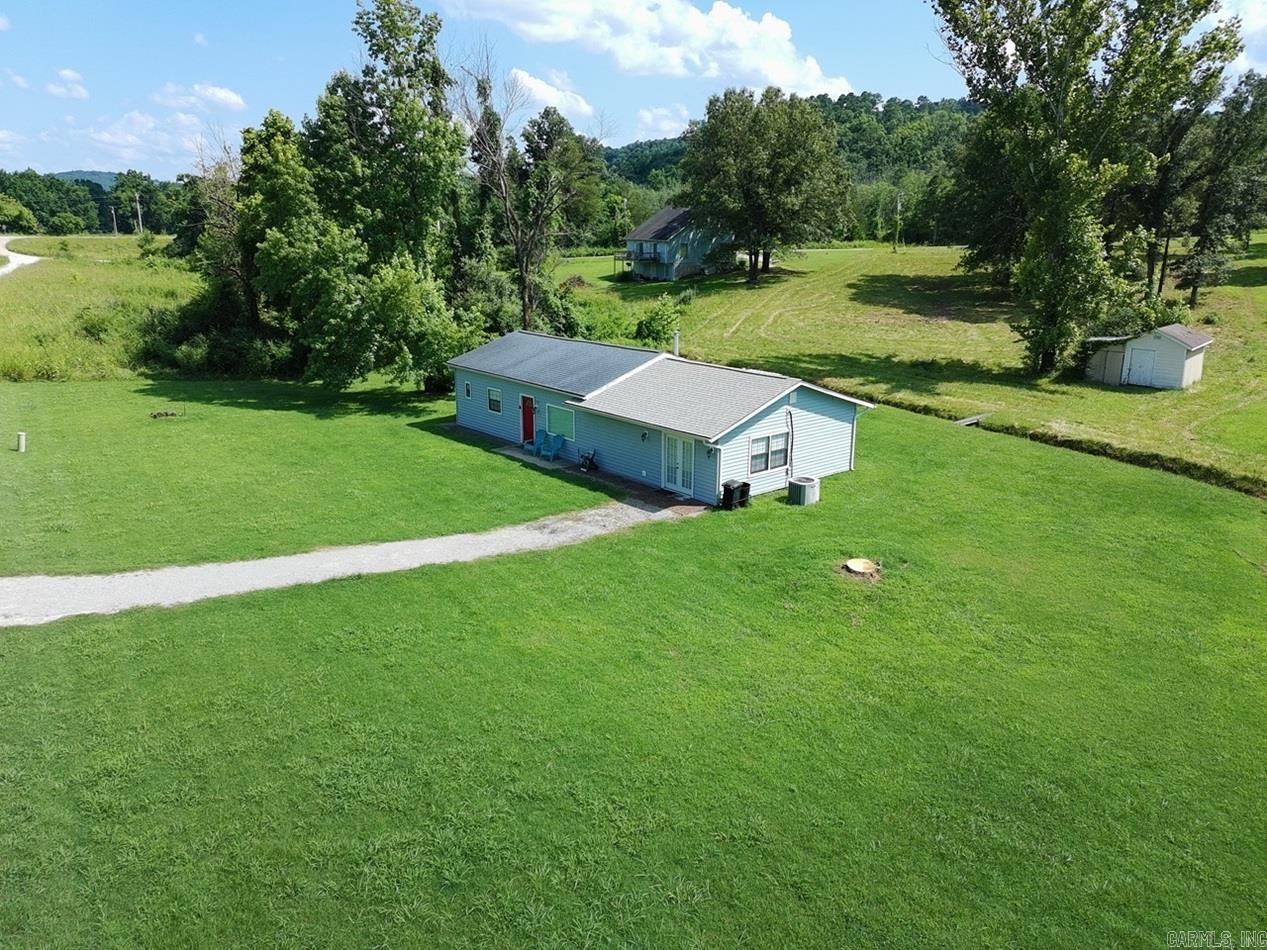 132 CR 101  Norfork, AR