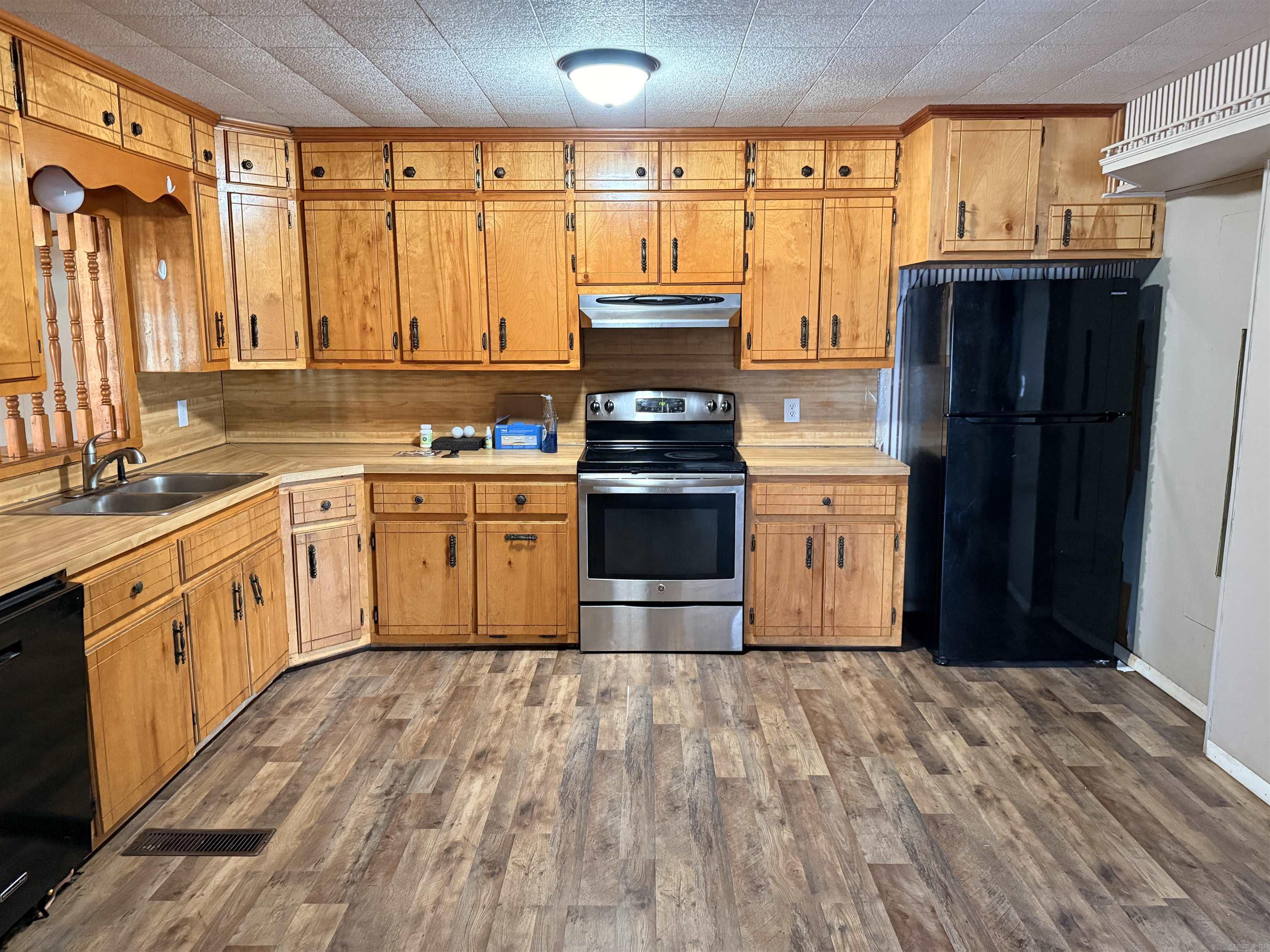 5329 Highway 9  Center Ridge, AR