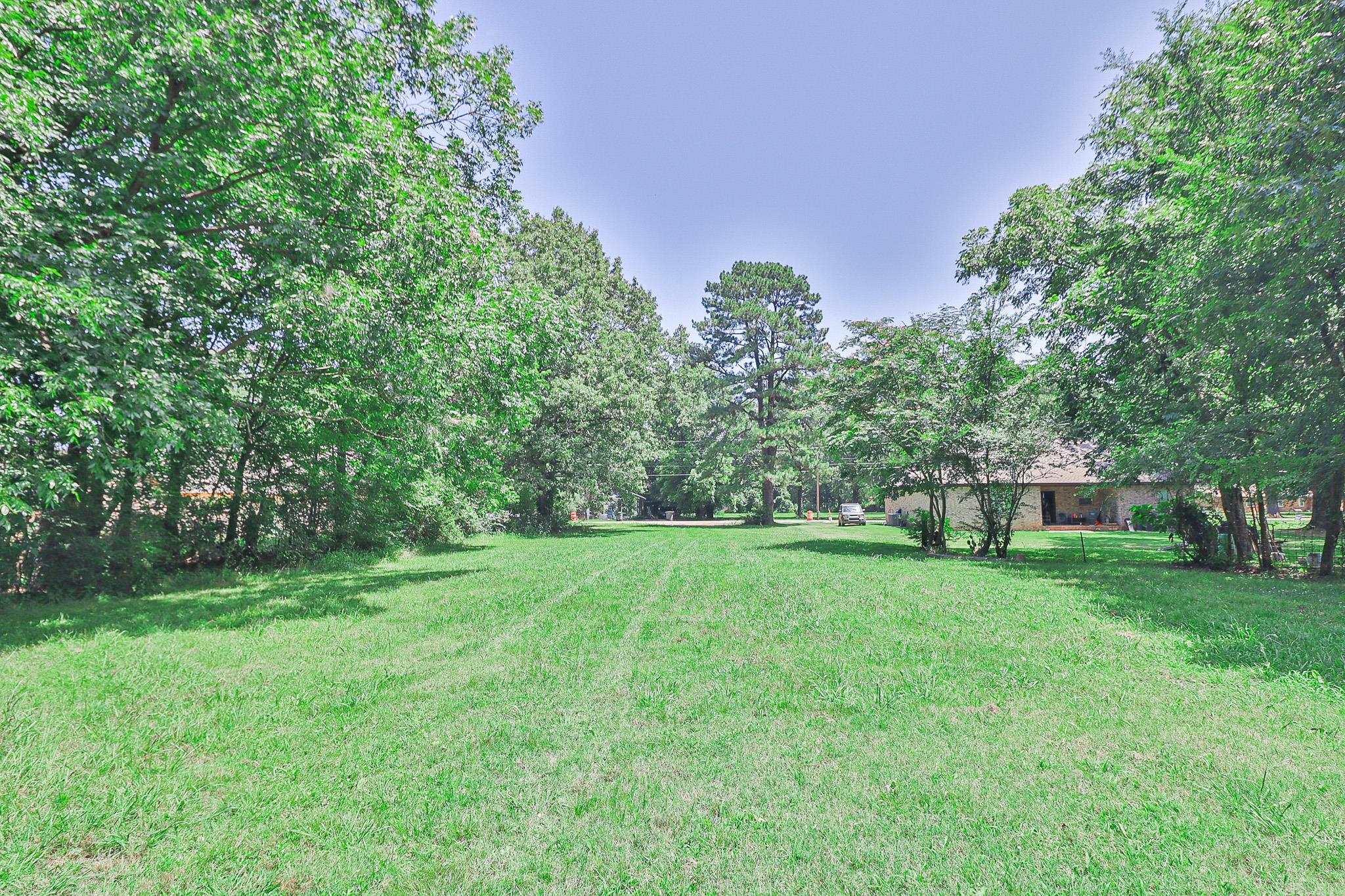 106 E Hinkley  Brookland, AR