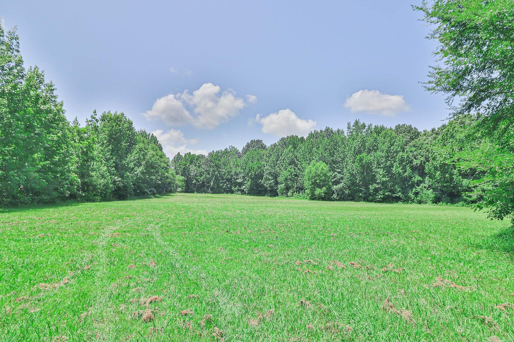 106 E Hinkley  Brookland, AR
