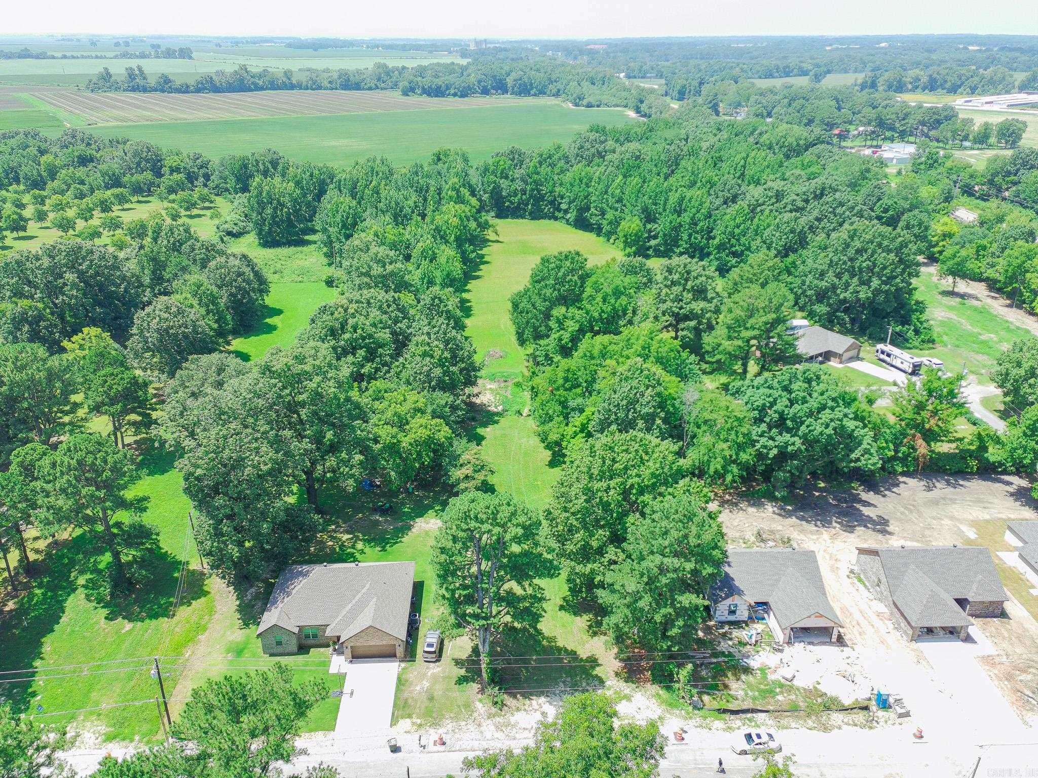 106 E Hinkley  Brookland, AR