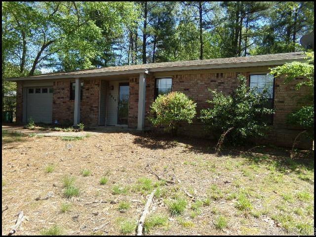 3915 St. James  Little Rock, AR