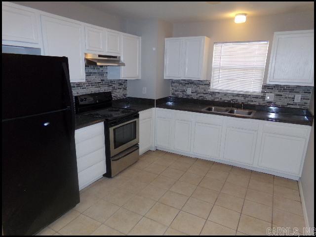 3915 St. James  Little Rock, AR