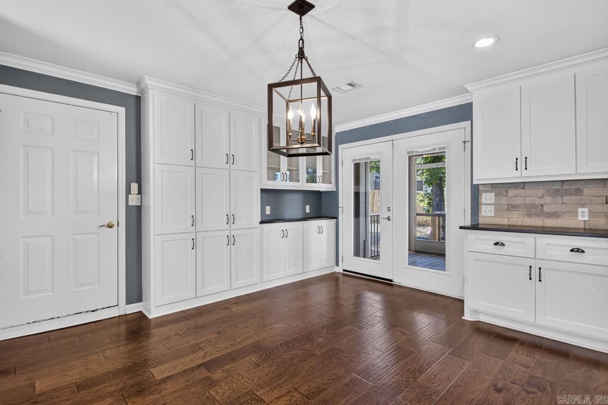 16 Marble Ct  Little Rock, AR