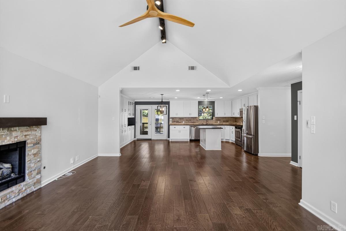 16 Marble Ct  Little Rock, AR
