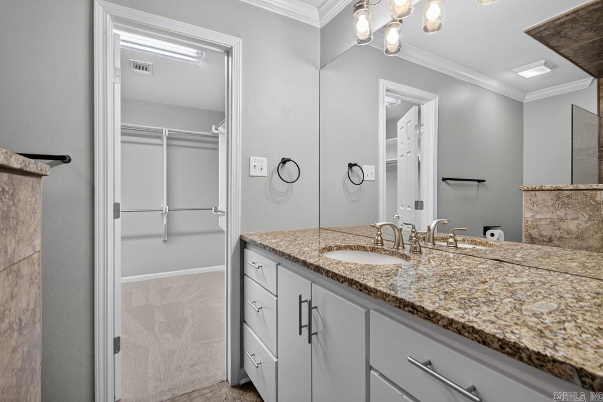 16 Marble Ct  Little Rock, AR