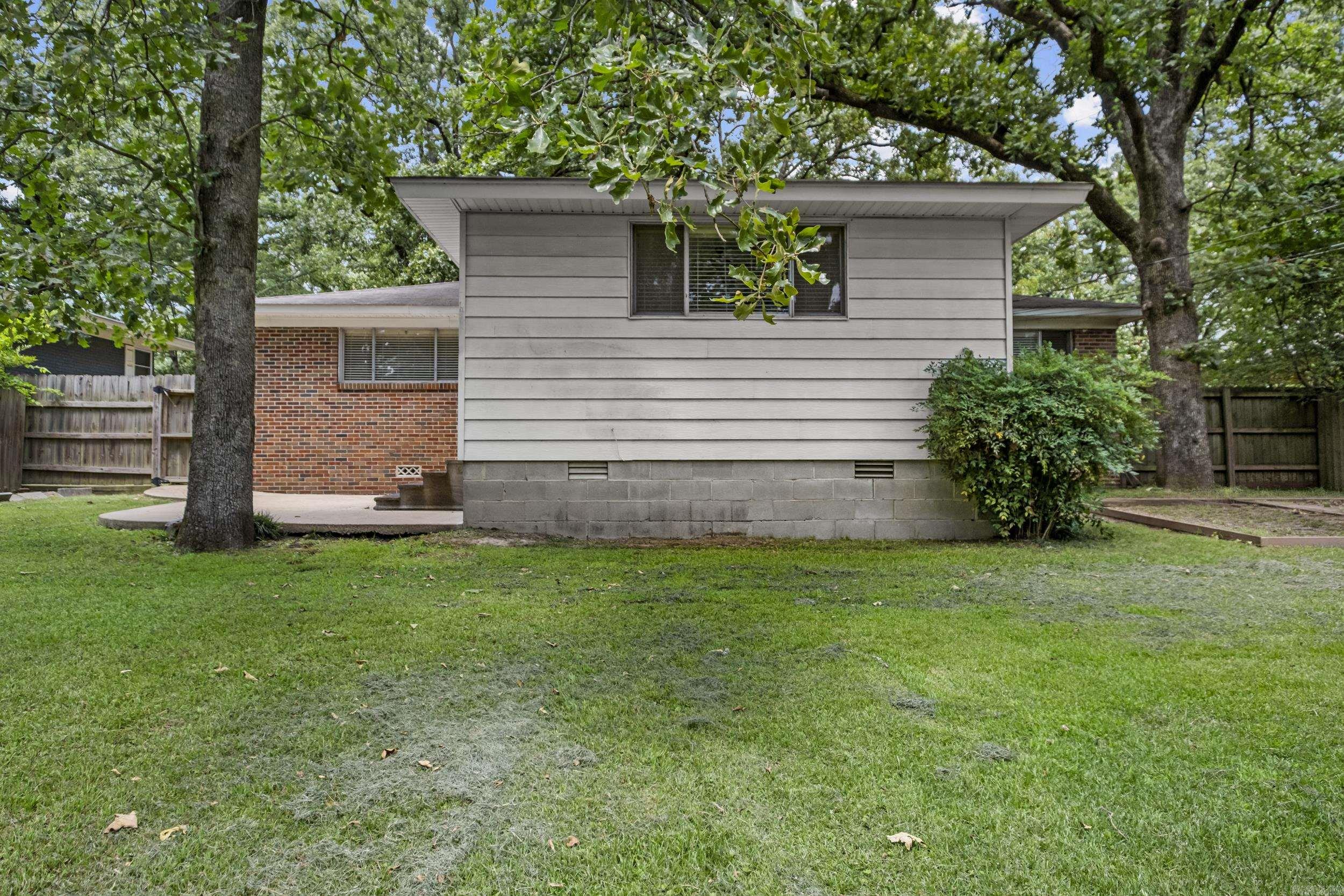 1514 Crestwood  North Little Rock, AR