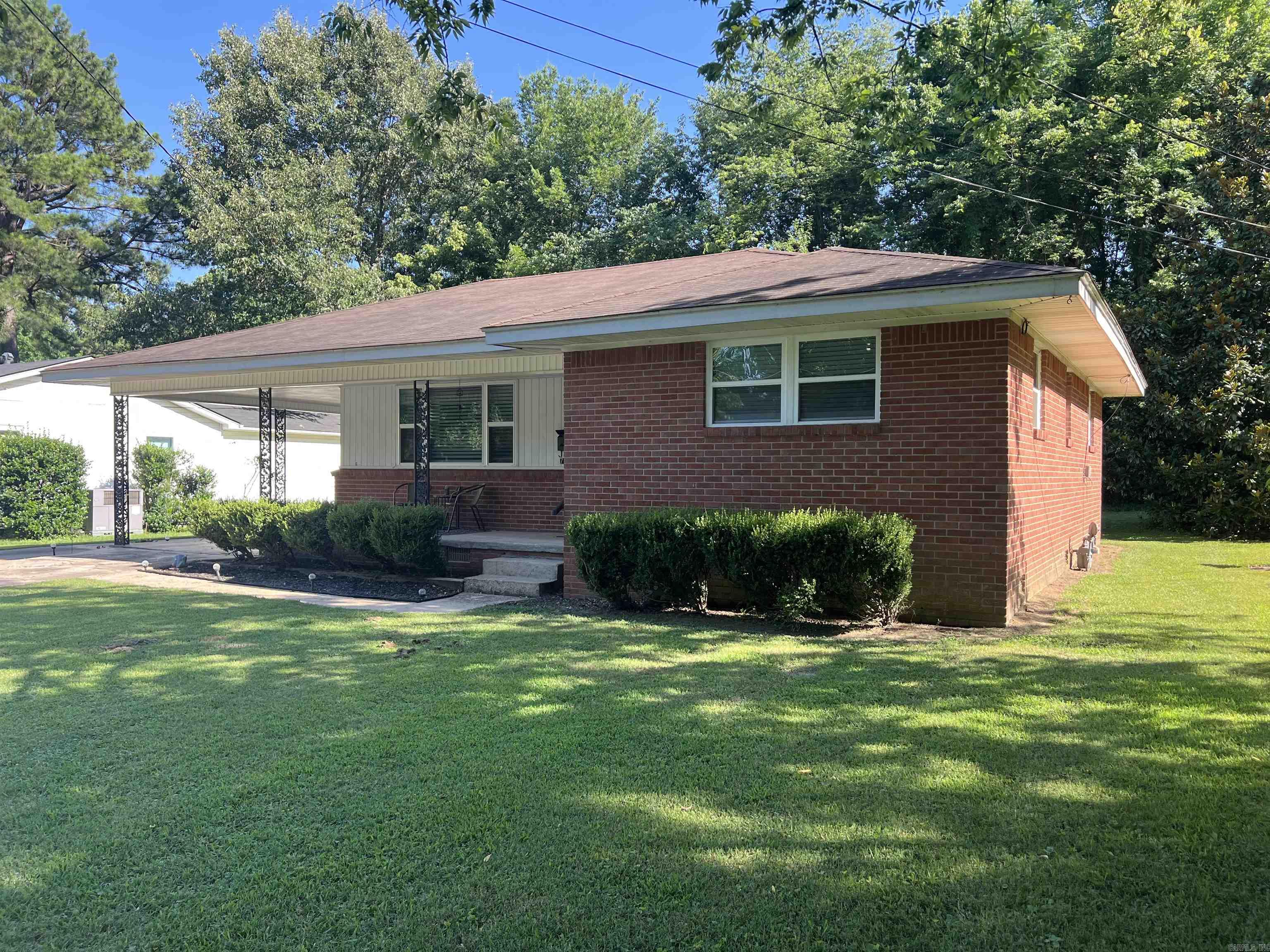 720 Frisco  Piggott, AR