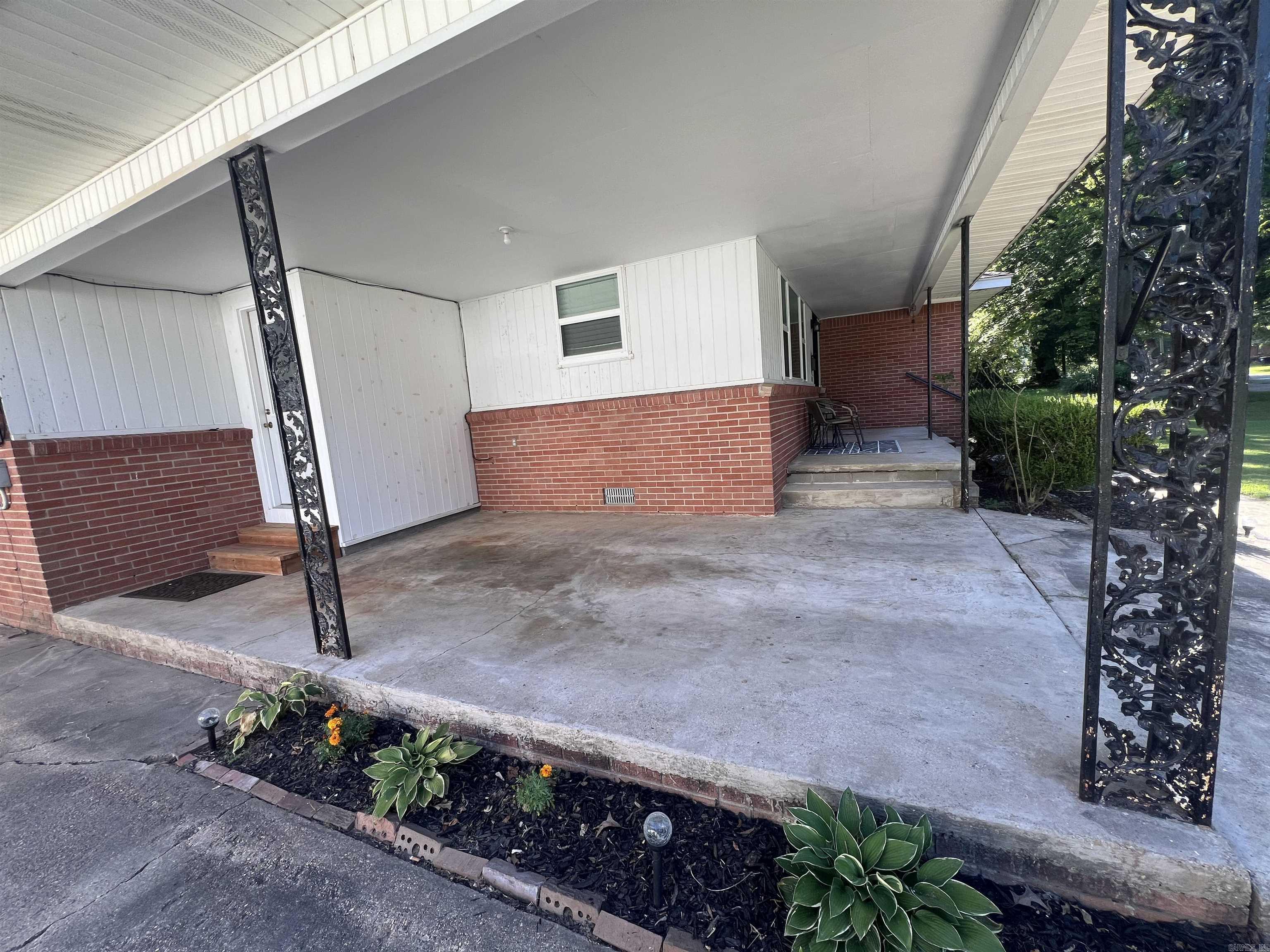 720 Frisco  Piggott, AR