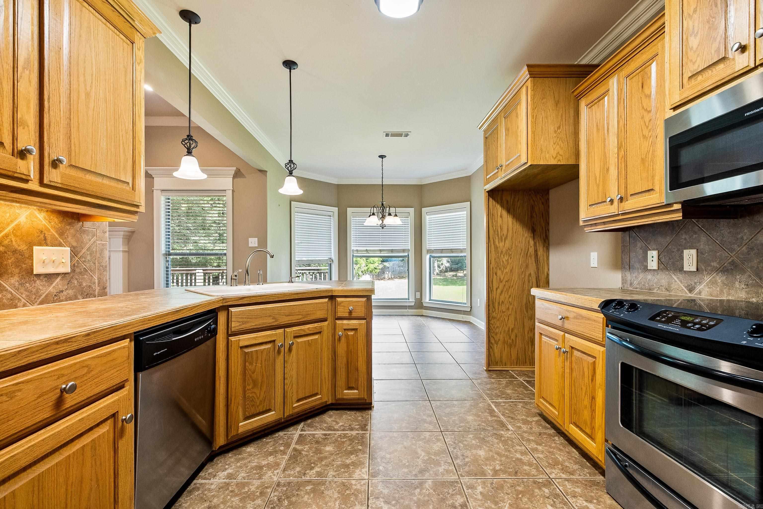 43 Trenton  Greenbrier, AR