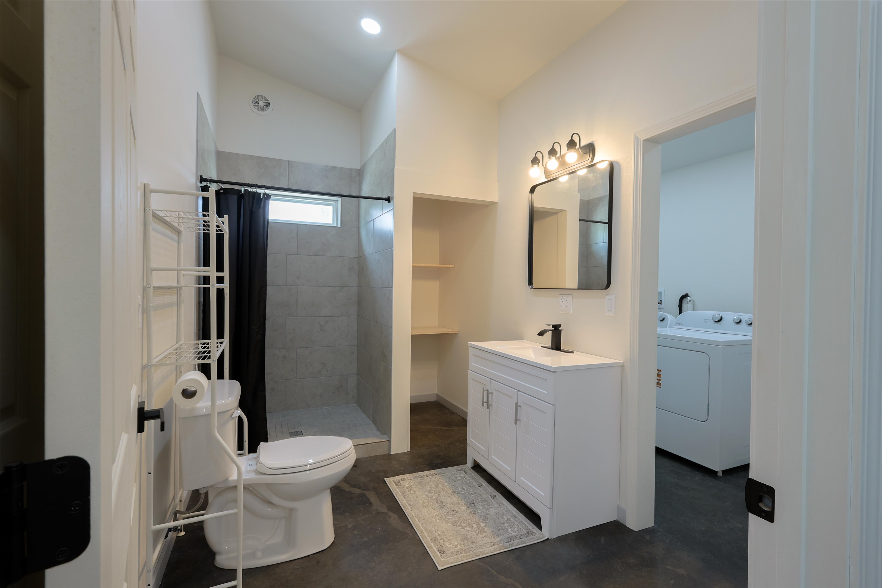53 W Court  Melbourne, AR