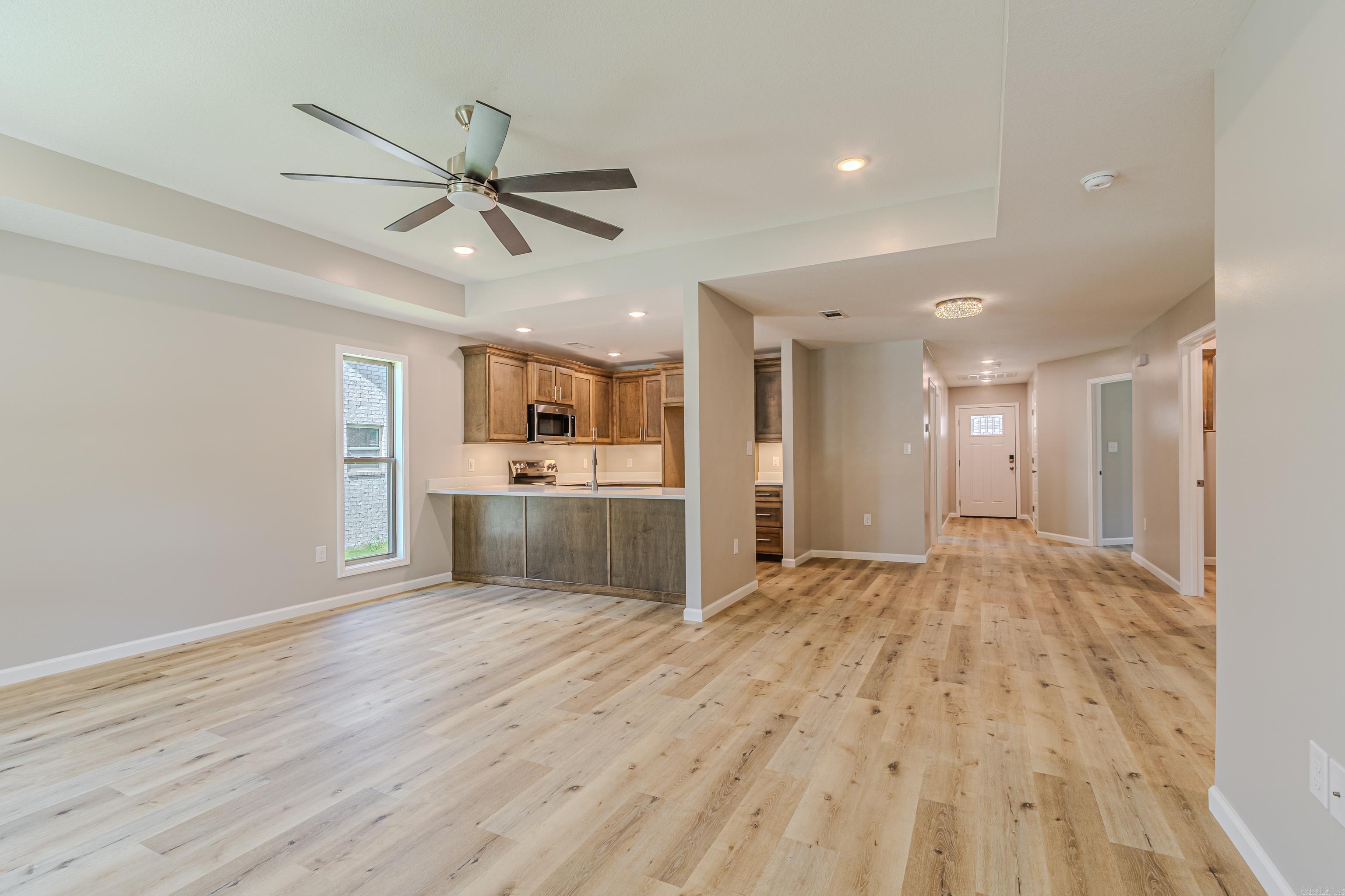 617 N 4 ST  Paragould, AR