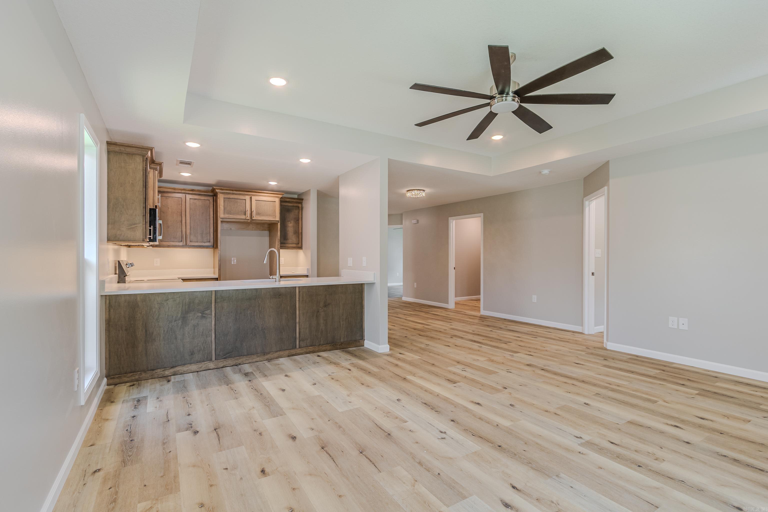 617 N 4 ST  Paragould, AR