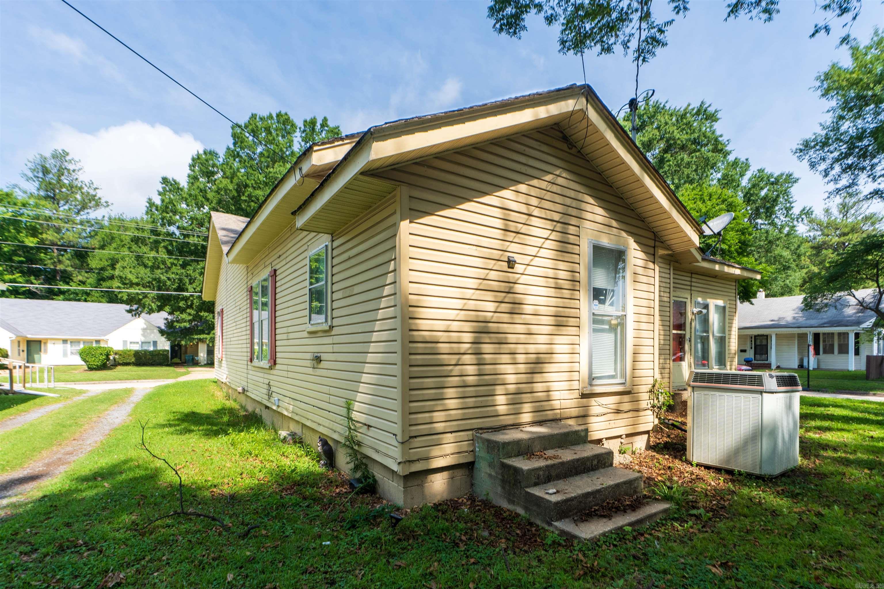 318 N 9th  Blytheville, AR