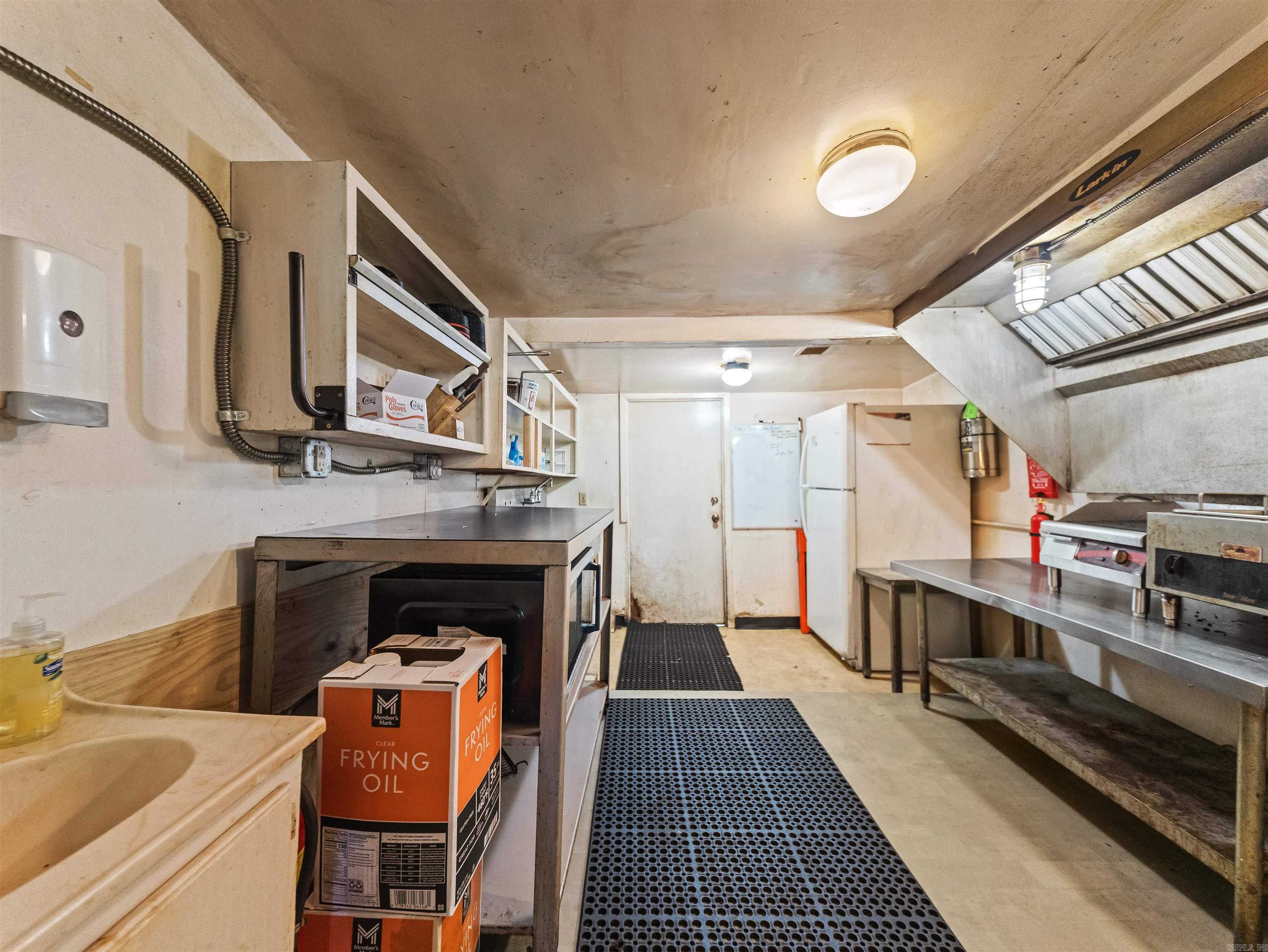 4977 Albert Pike  Hot Springs, AR