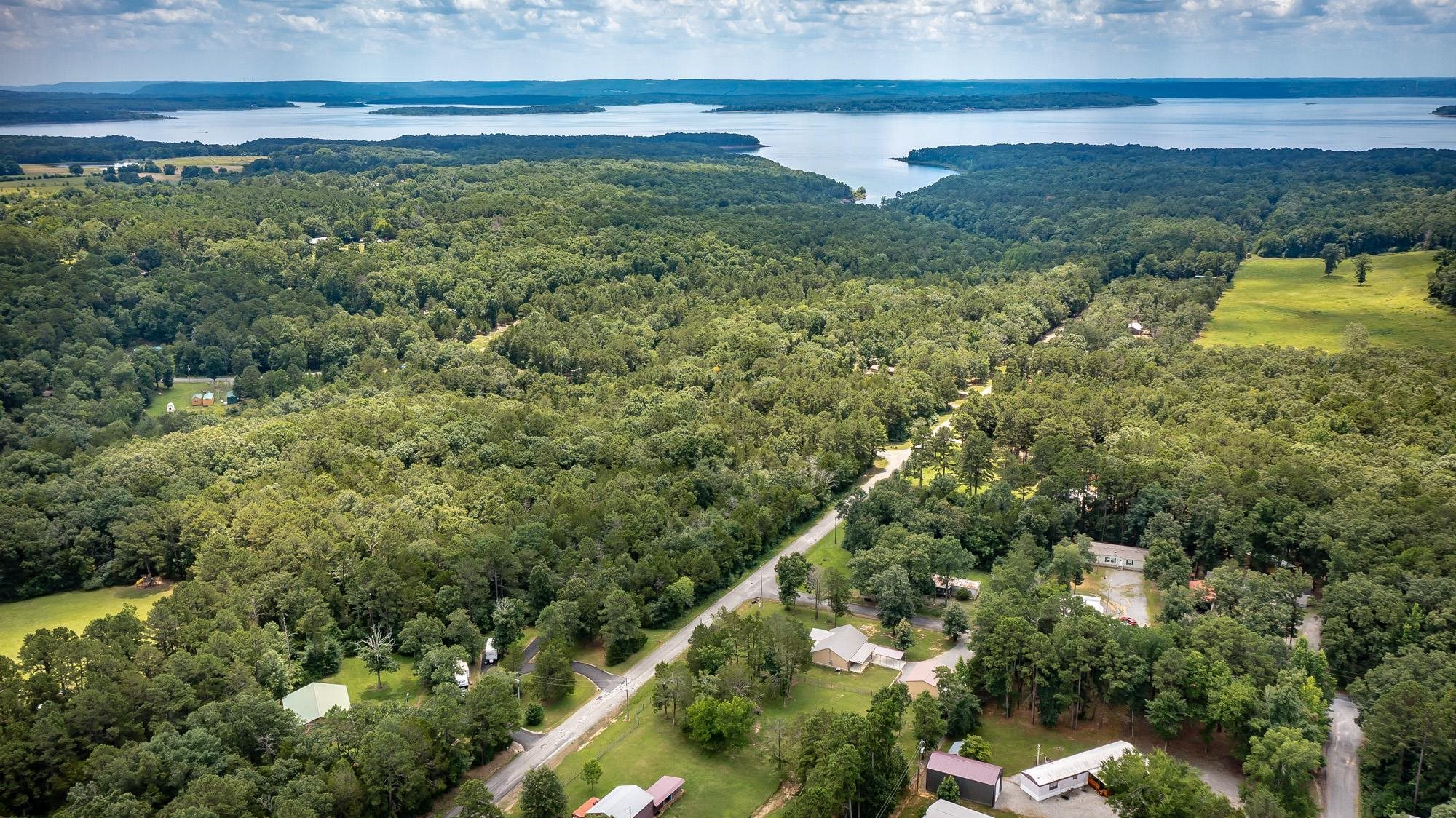 95 Concho Road  Greers Ferry, AR