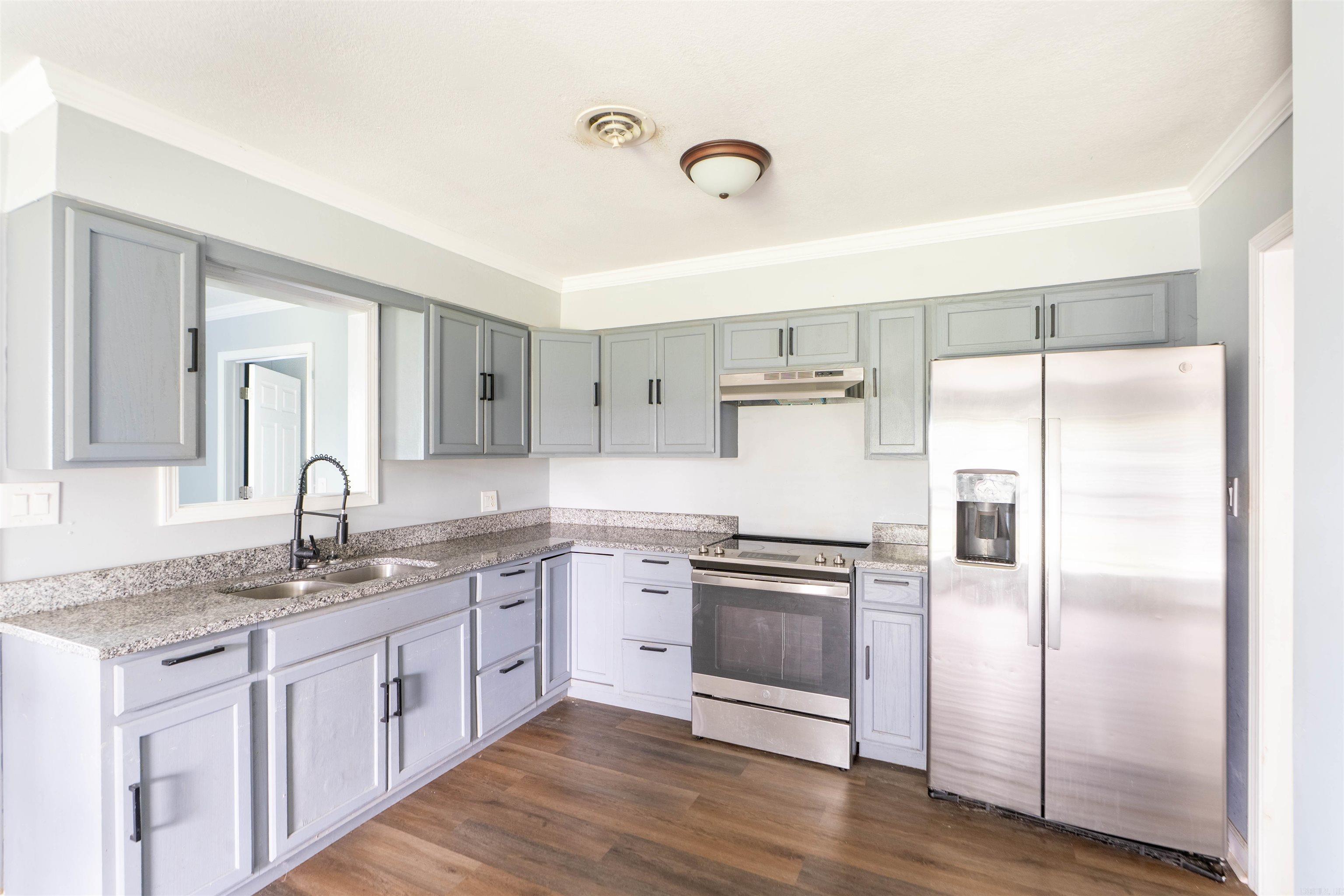 1237 Short  Blytheville, AR