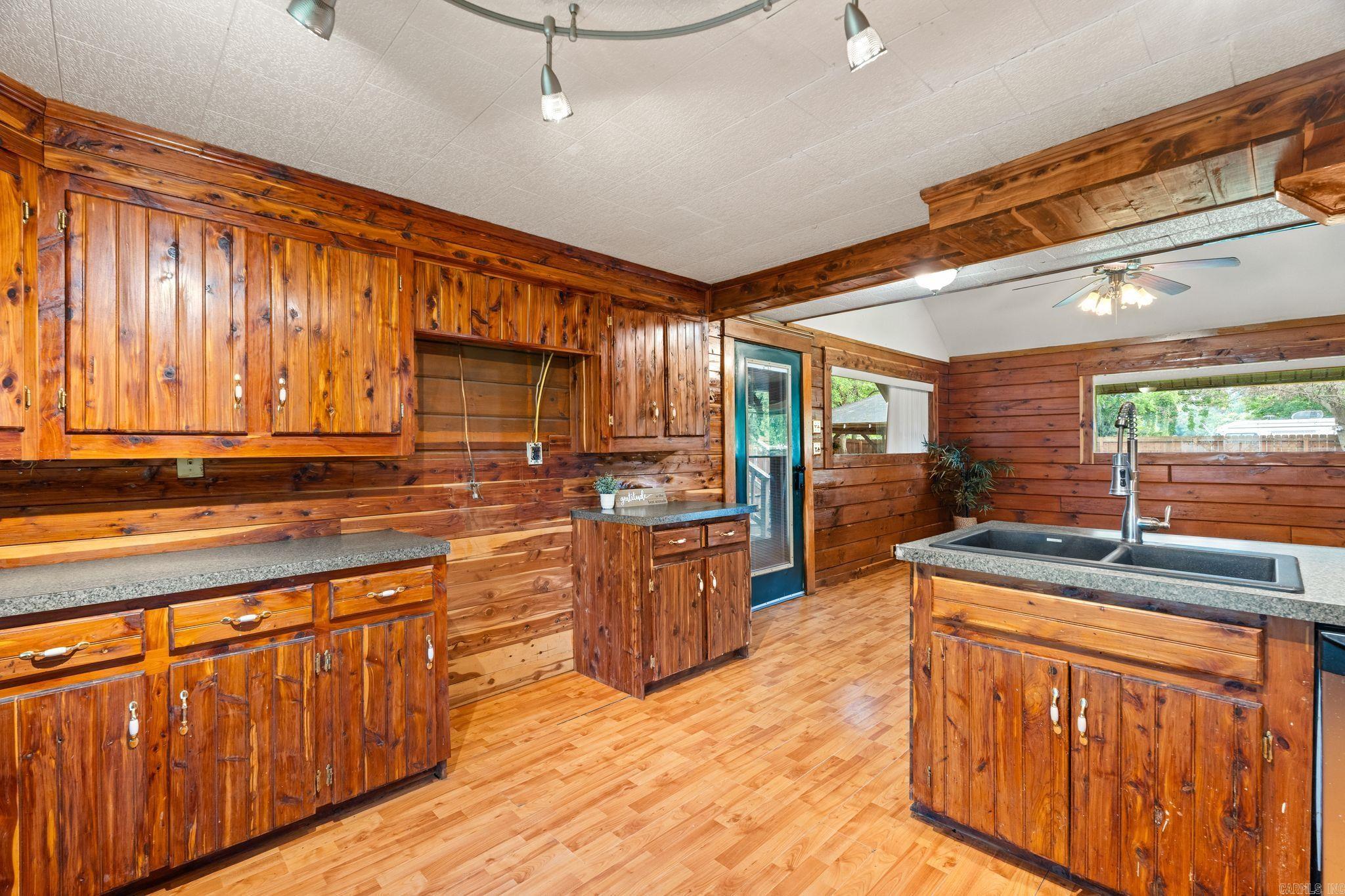 5809 Cotton Gin  Ozark, AR