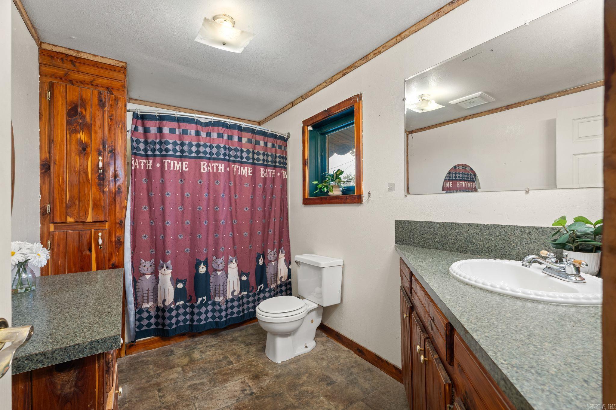 5809 Cotton Gin  Ozark, AR