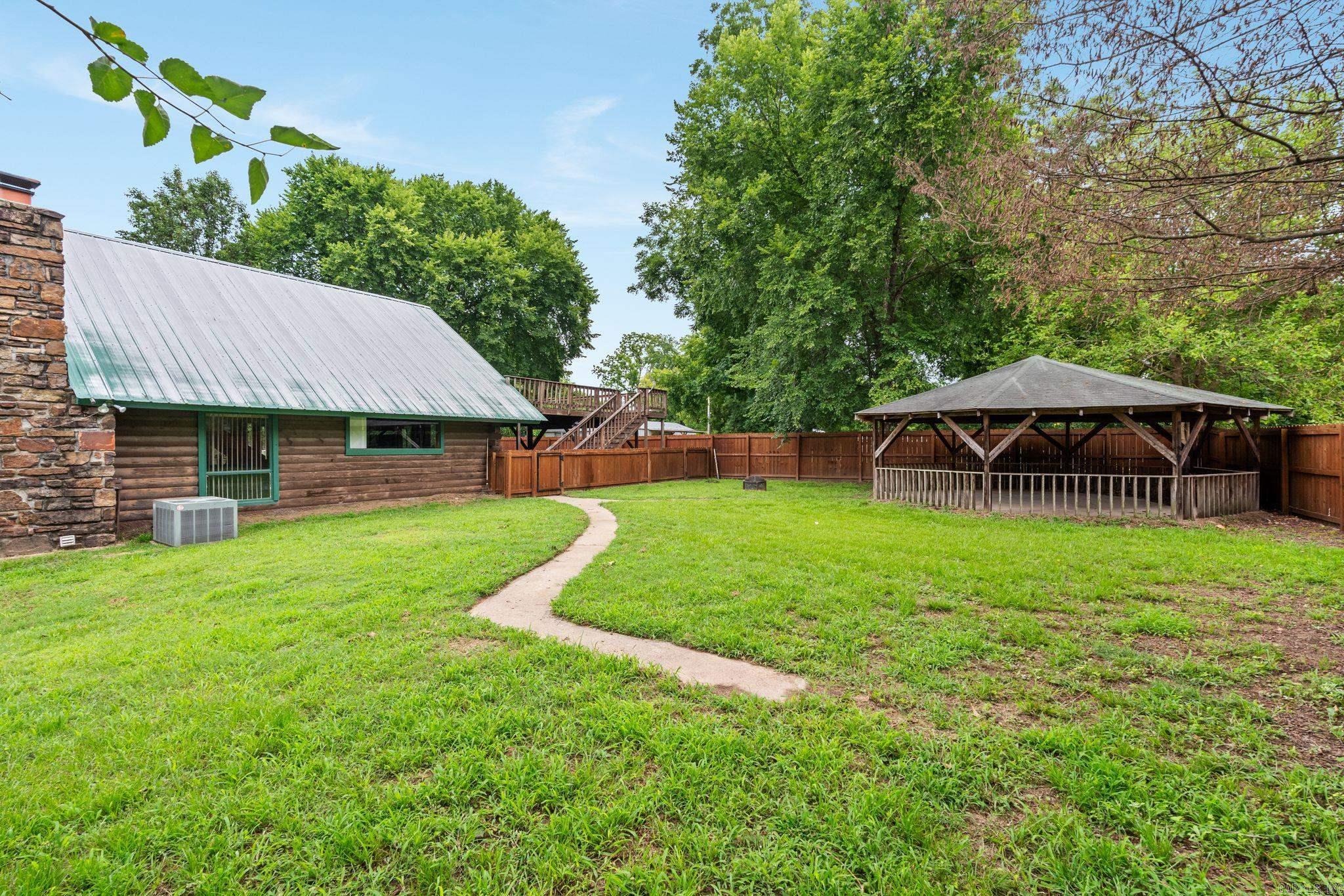 5809 Cotton Gin  Ozark, AR