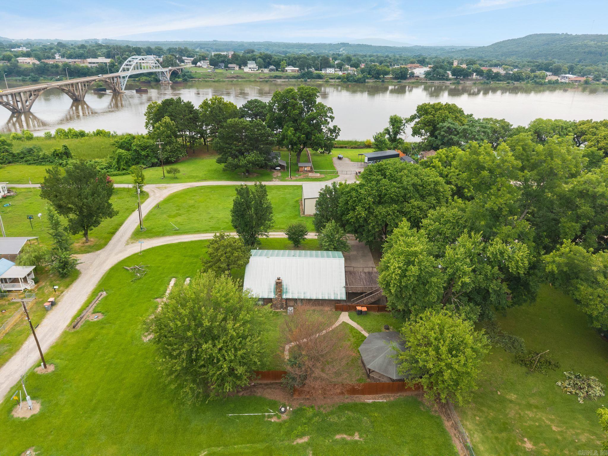 5809 Cotton Gin  Ozark, AR