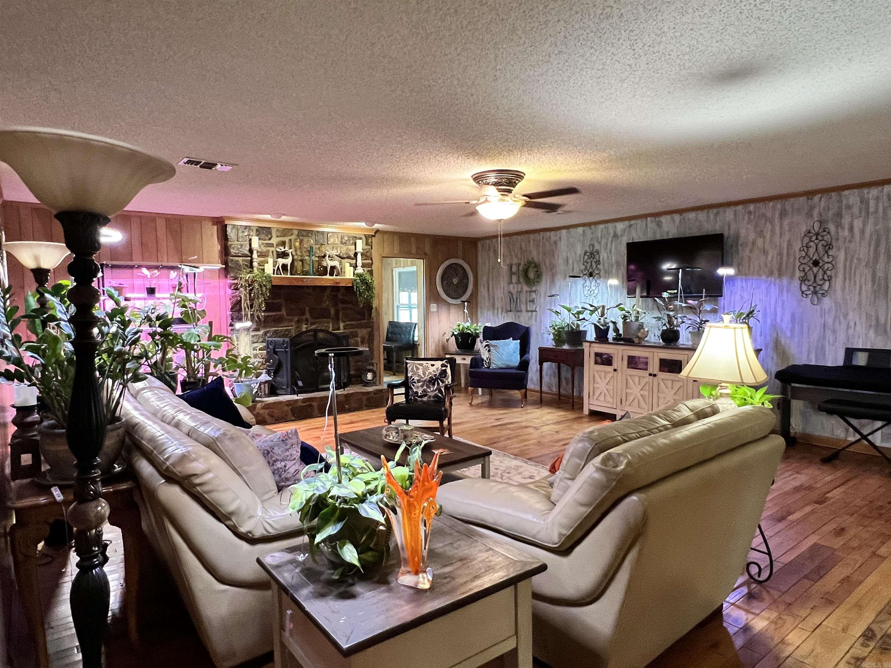 2482 Cane Creek  Star City, AR