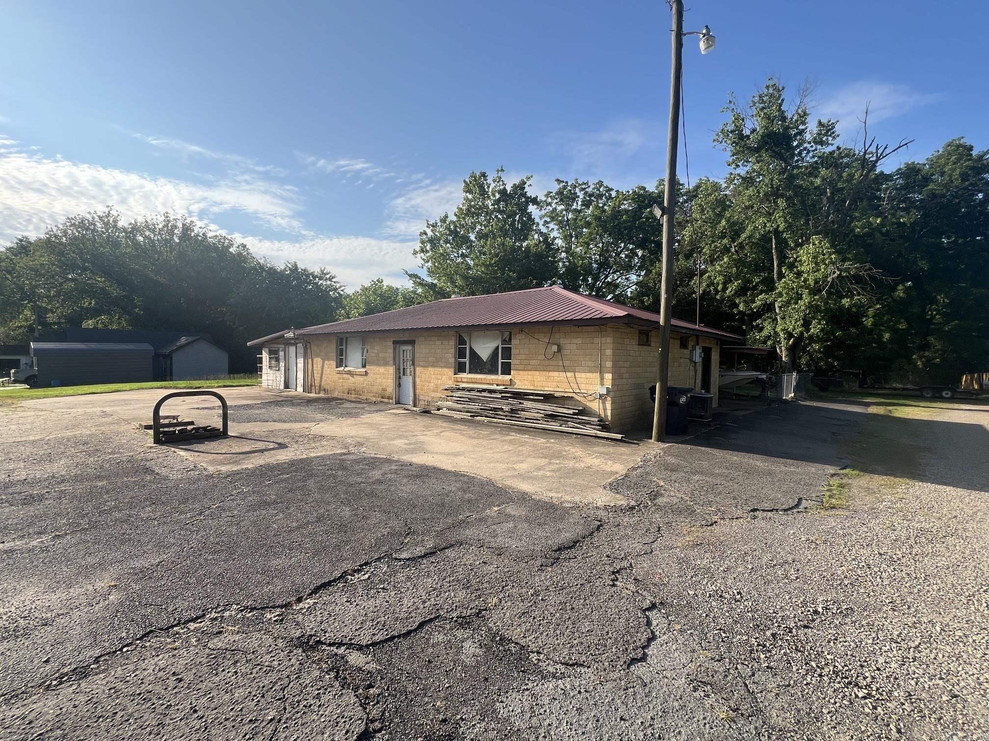 1990 Hwy 92  Springfield, AR
