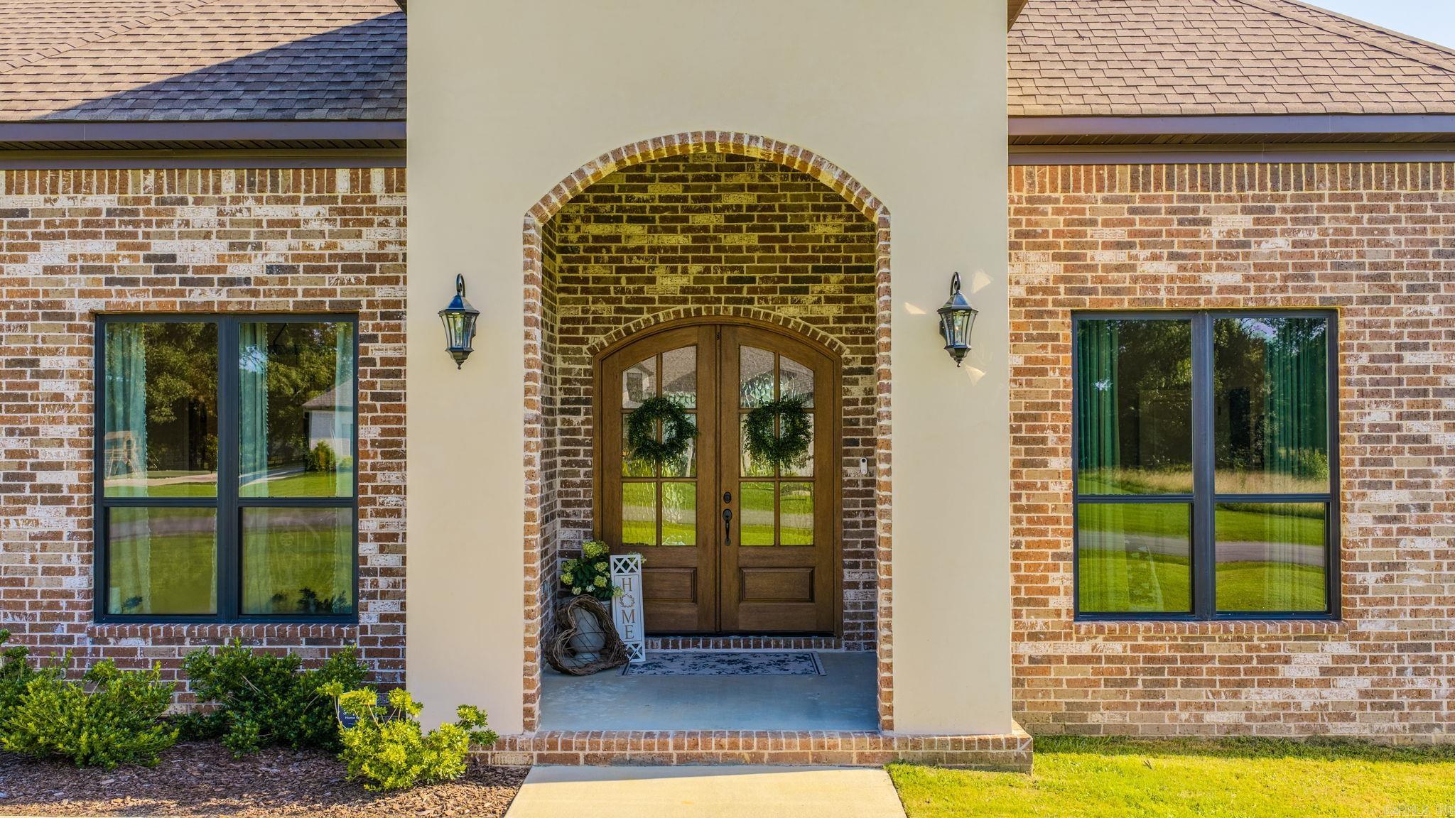 40 Lowell  Greenbrier, AR