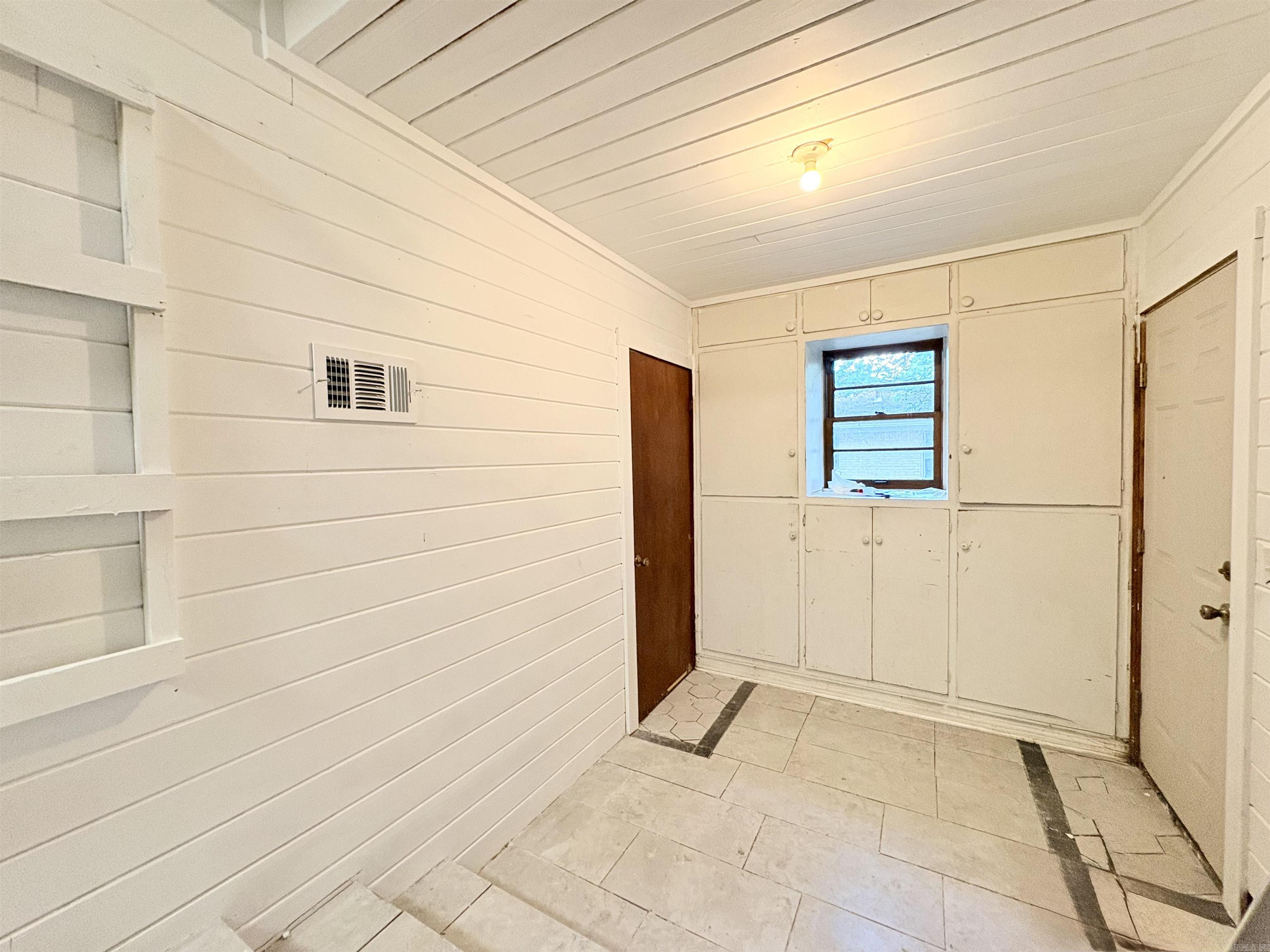 804 N Oak  Searcy, AR