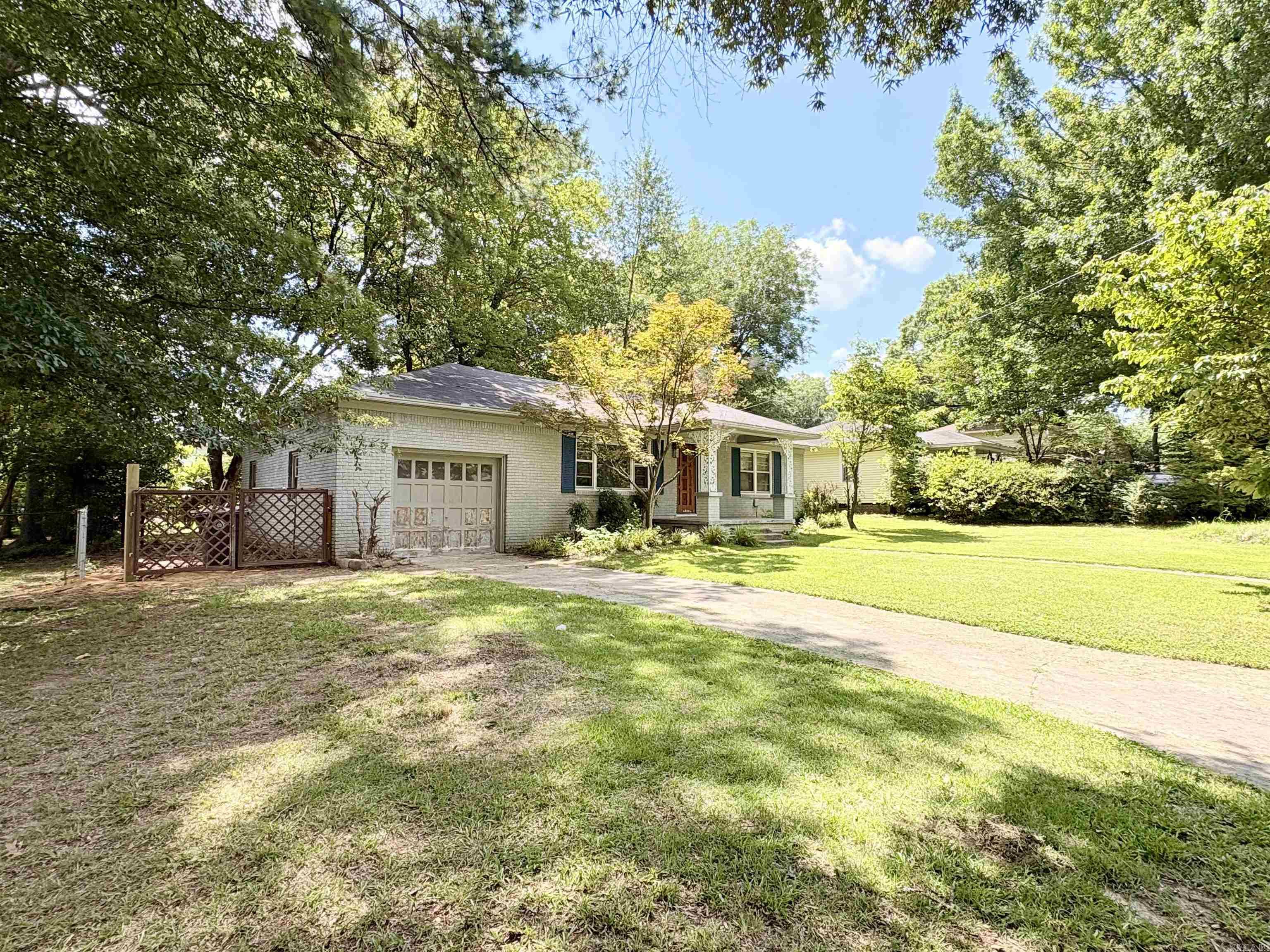 804 N Oak  Searcy, AR