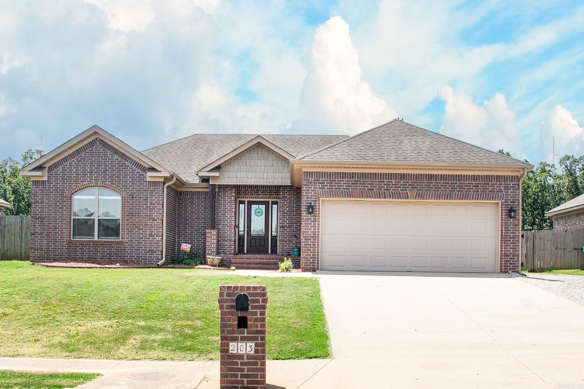 203 Creek View  Austin, AR