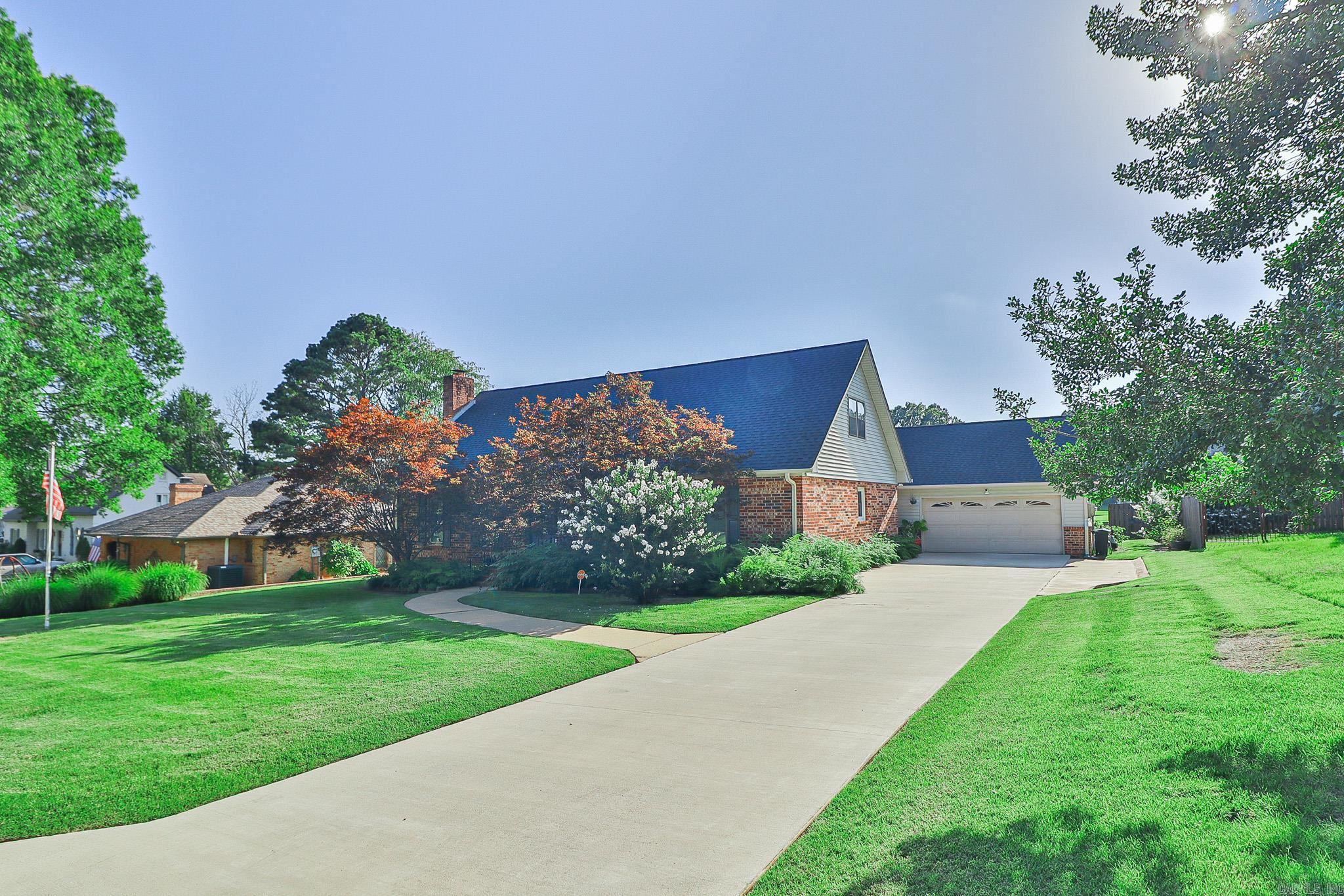 1509 Hillcrest  Jonesboro, AR