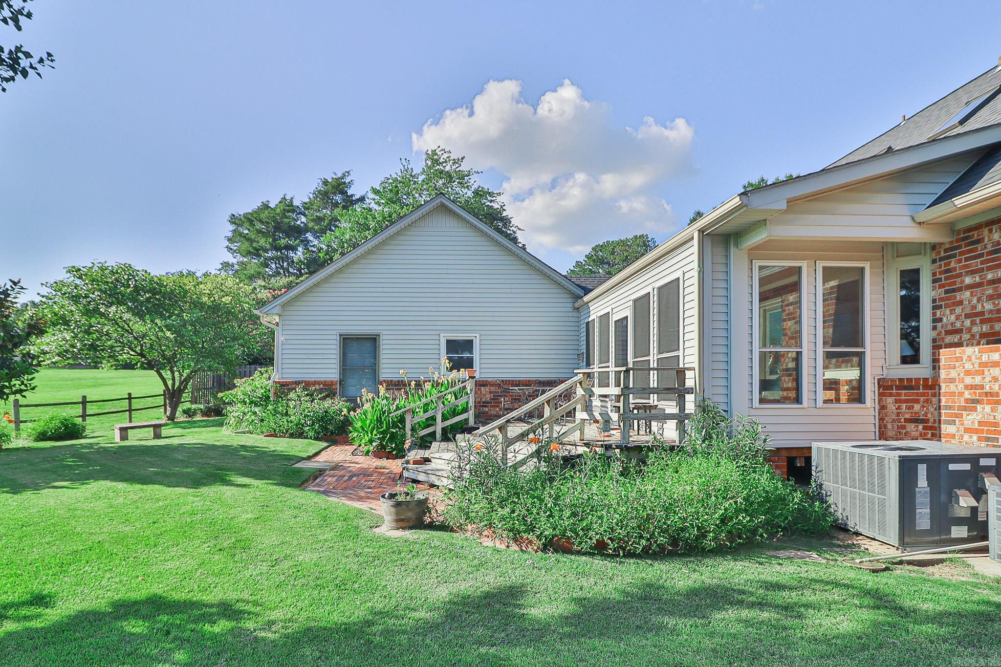 1509 Hillcrest  Jonesboro, AR