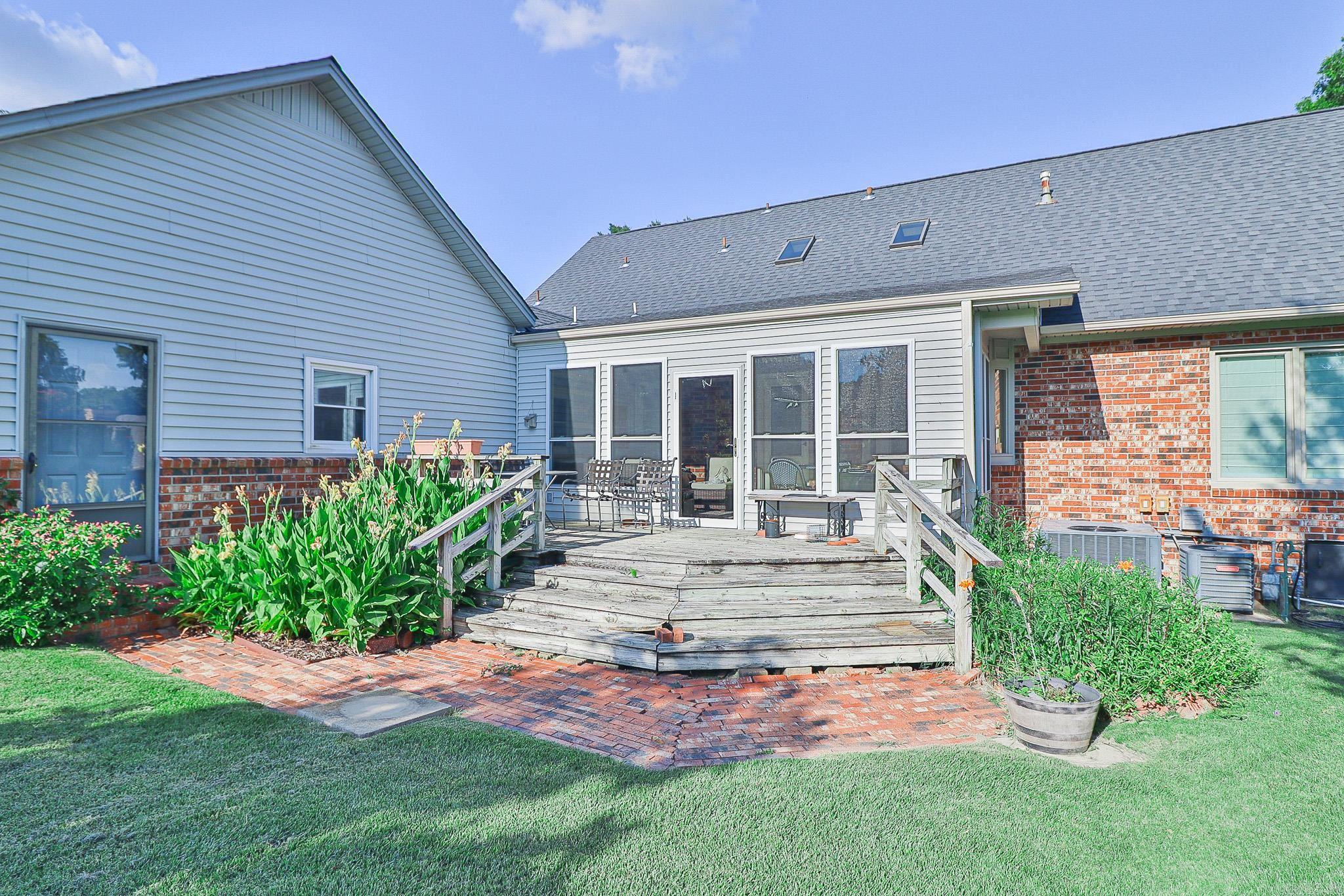 1509 Hillcrest  Jonesboro, AR